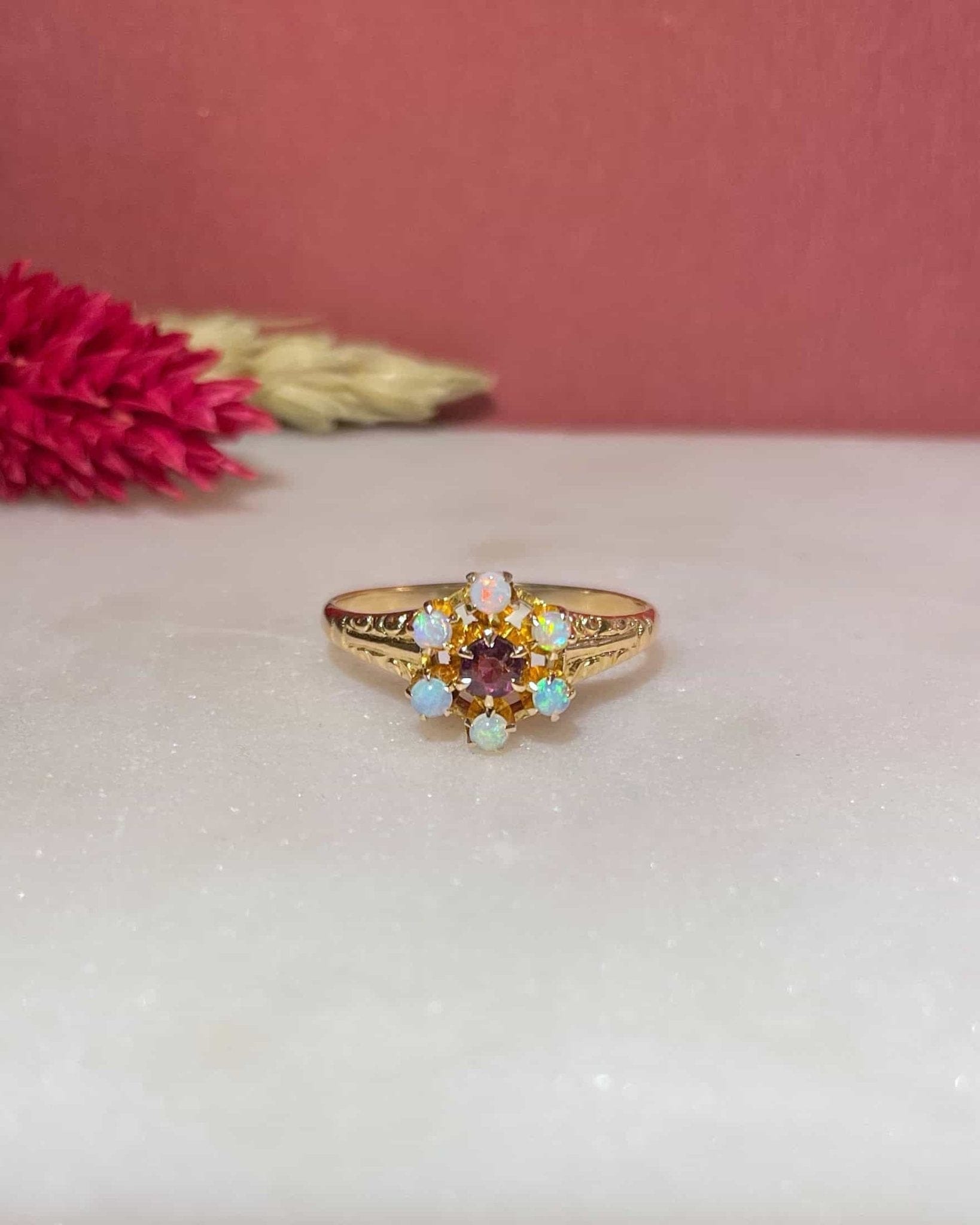 Bague Marguerite Améthyste &amp; Opales "Helena" - Elliade Paris