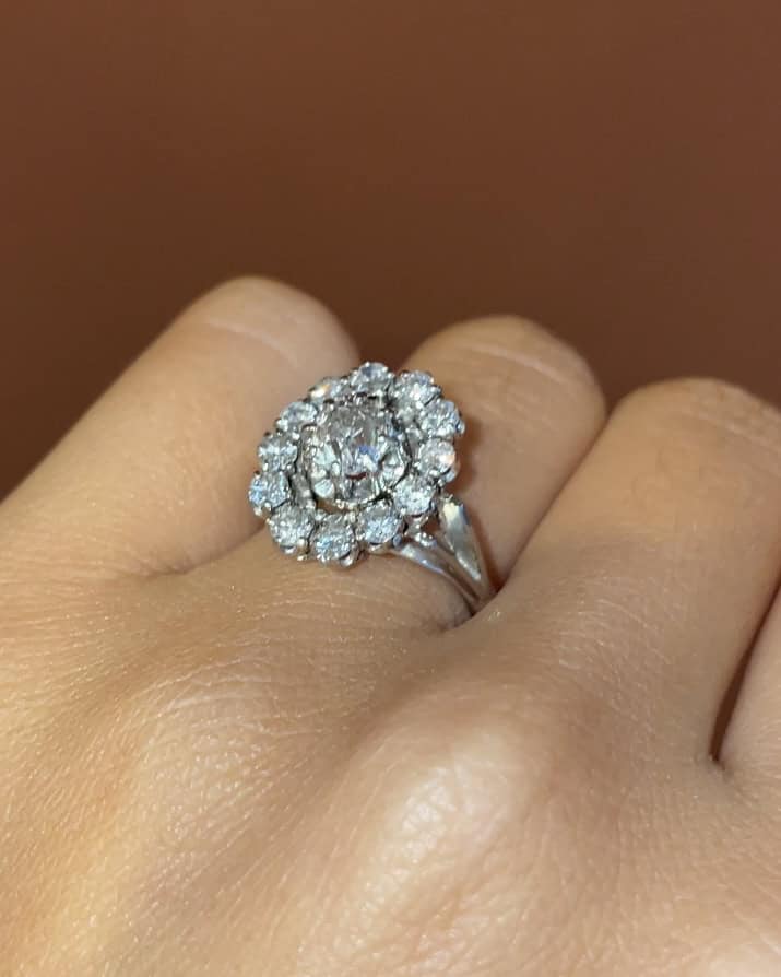 Bague Vintage Marguerite Diamants 1.05 carat au total "Lina"