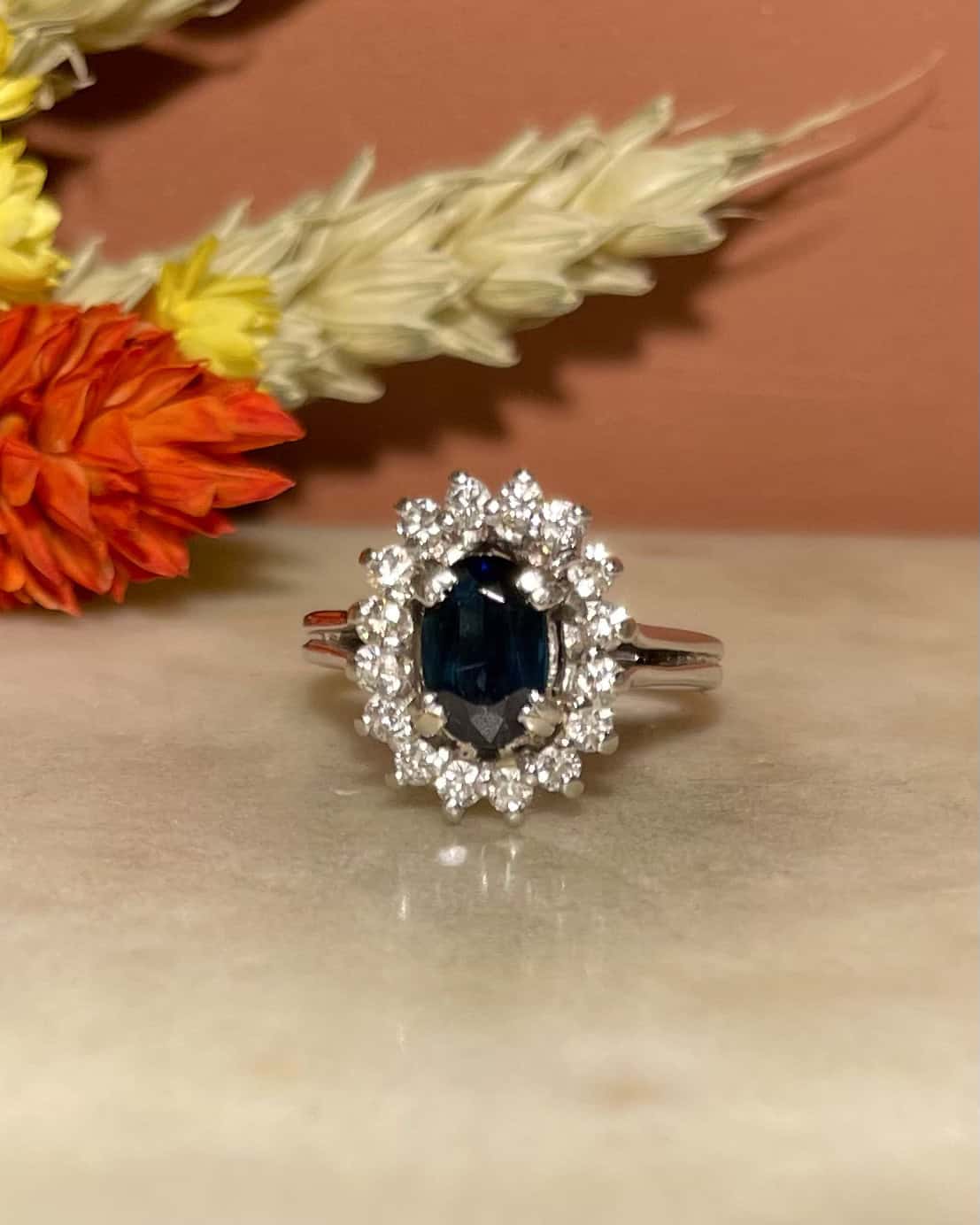 Bague Marguerite Saphir 1.05 carat &amp; Diamants "Bamya"