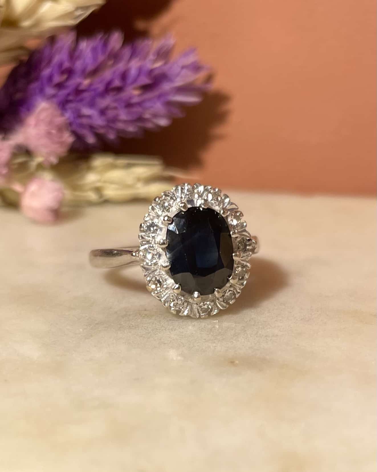 Bague Marguerite Saphir 2 carats &amp; Diamants "Dyna"