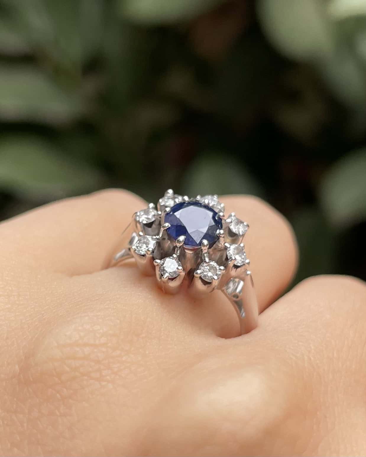 "Yolanda" Sapphire &amp;amp; 8 Diamond Daisy Ring