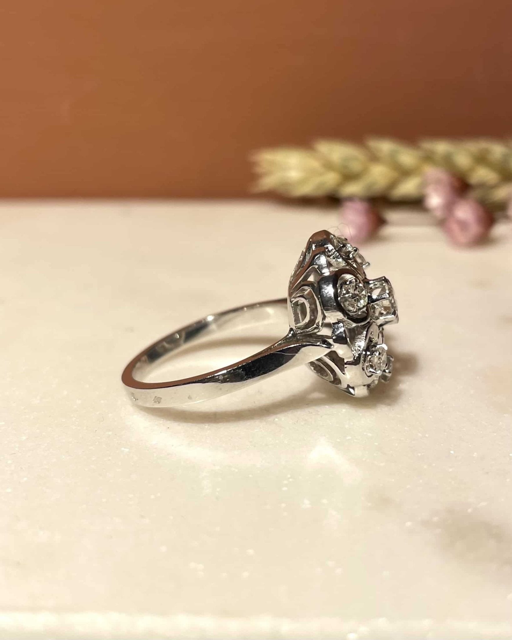 Bague Marguerite Art - Déco Diamants 0.55 carat "Eva" - Elliade Paris