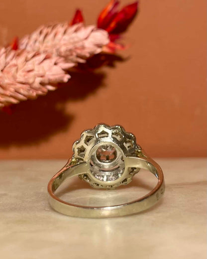 Bague Marguerite Art - Déco Diamants 0.66 carat &quot;Kyra&quot; - Elliade Paris