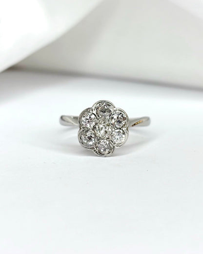 Bague Marguerite Art Déco Diamants 0.70 carat &quot;Anouck&quot; - Elliade Paris