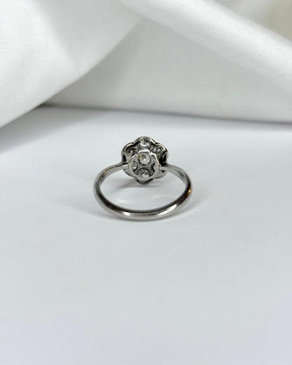 Bague Marguerite Art Déco Diamants 0.70 carat &quot;Anouck&quot; - Elliade Paris