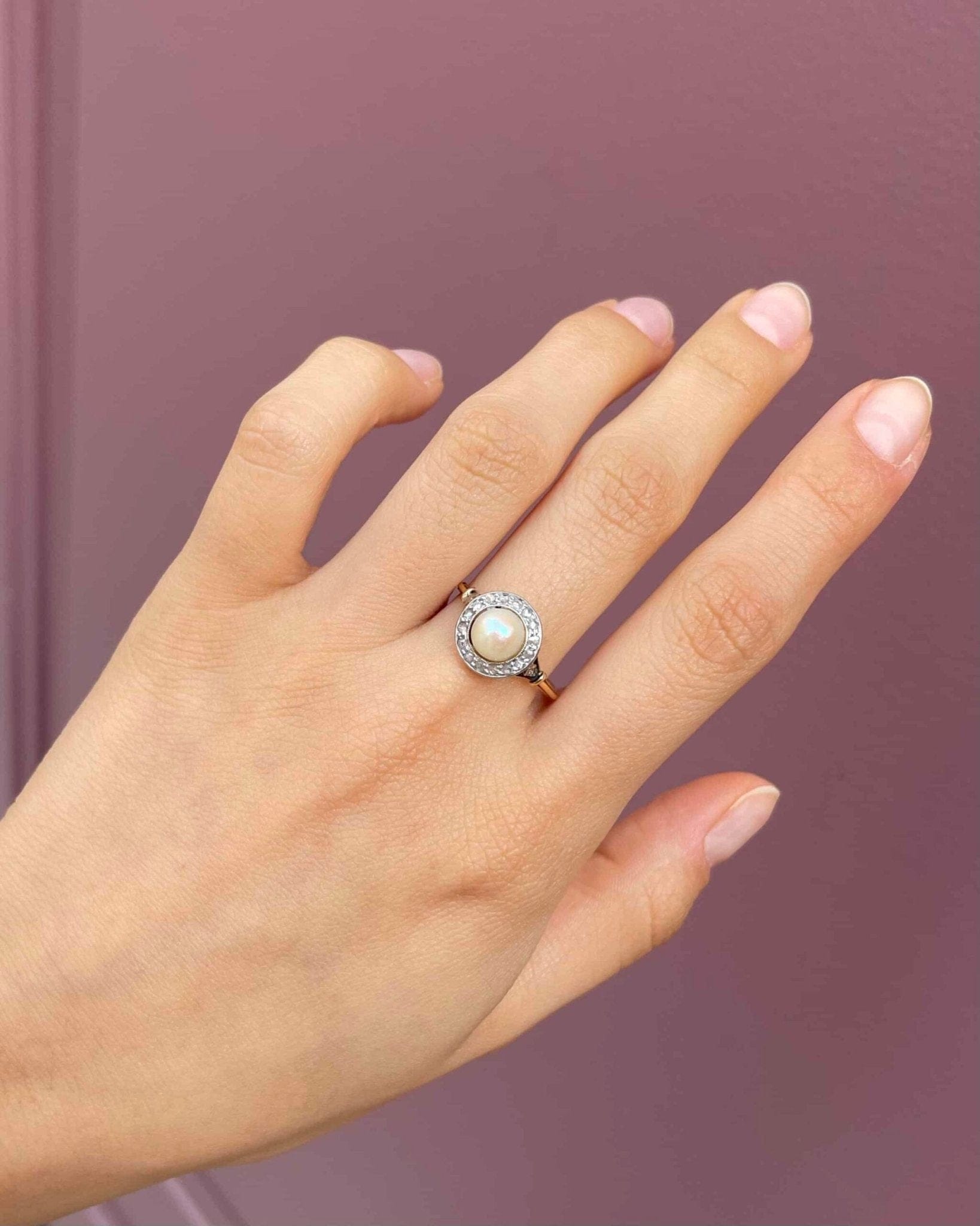 Bague Marguerite Art - Déco Perle &amp; Diamants "Helene" - Elliade Paris