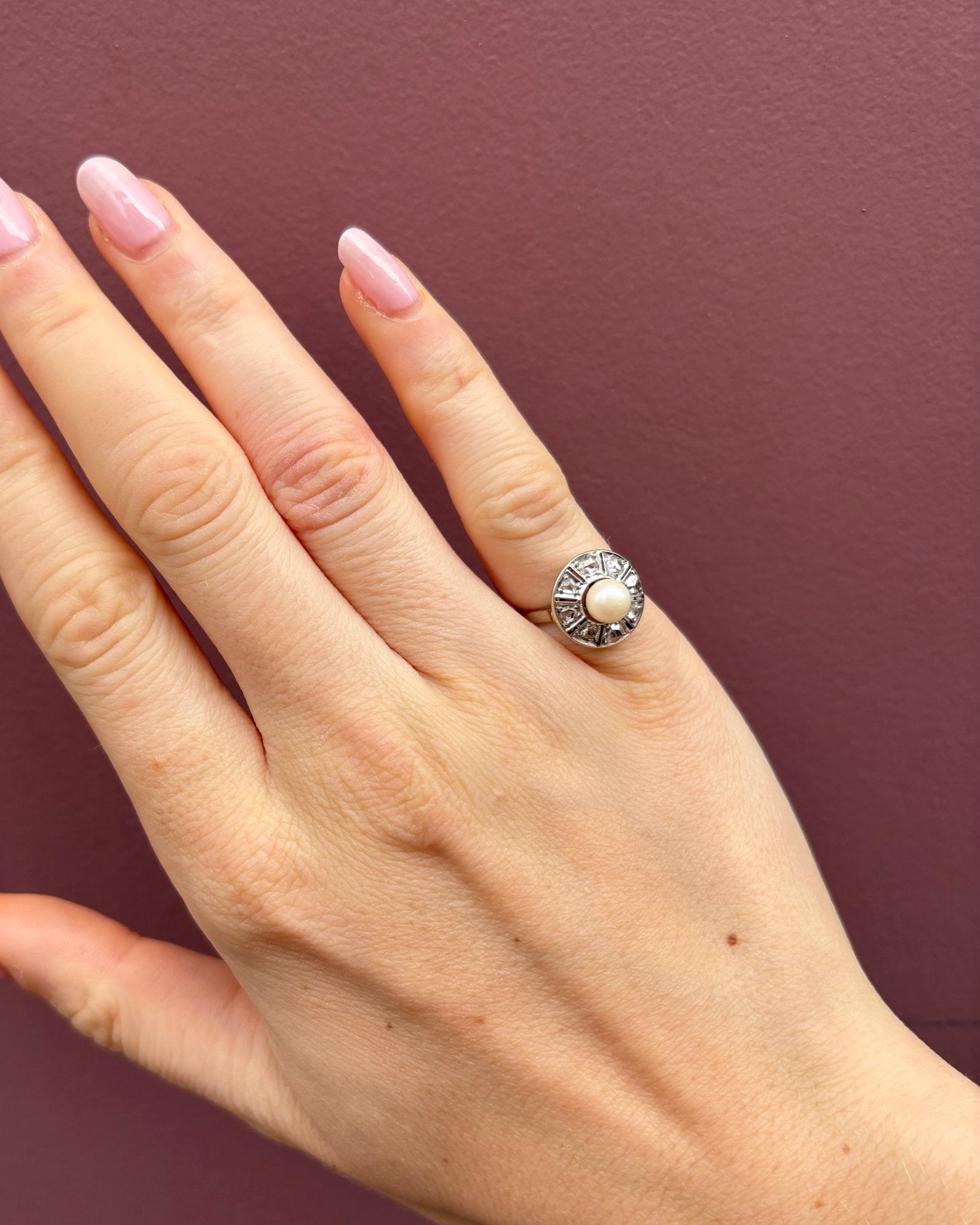 Bague Marguerite Art - Déco Perle &amp; Diamants &quot;Indigo&quot; - Elliade Paris