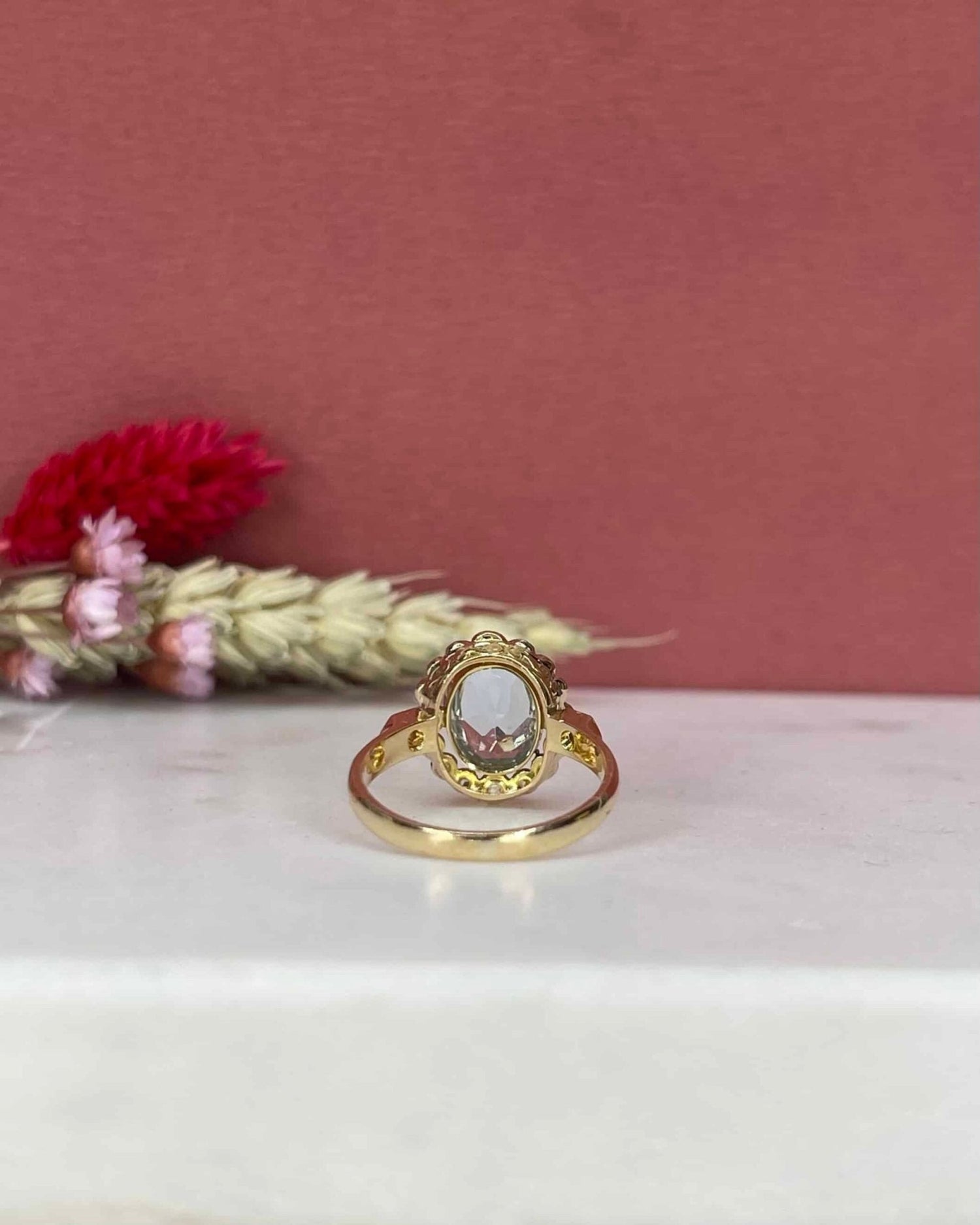 Bague Marguerite Art - Déco Topaze 2.10 carats &amp; 18 Diamants &quot;Willow&quot; - Elliade Paris