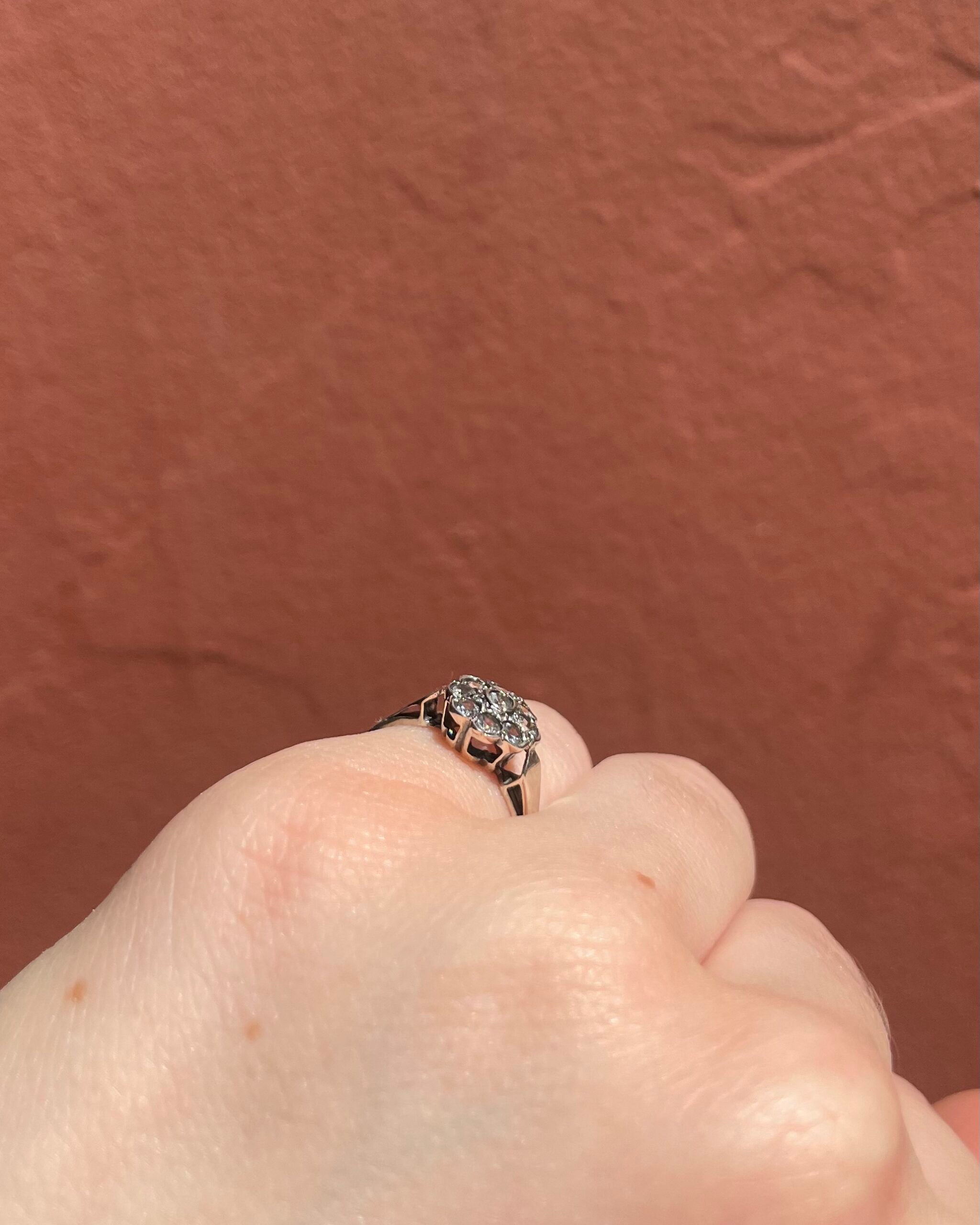 Bague Marguerite Style Art-Deco Diamants &quot;Lianna&quot; - Elliade Paris