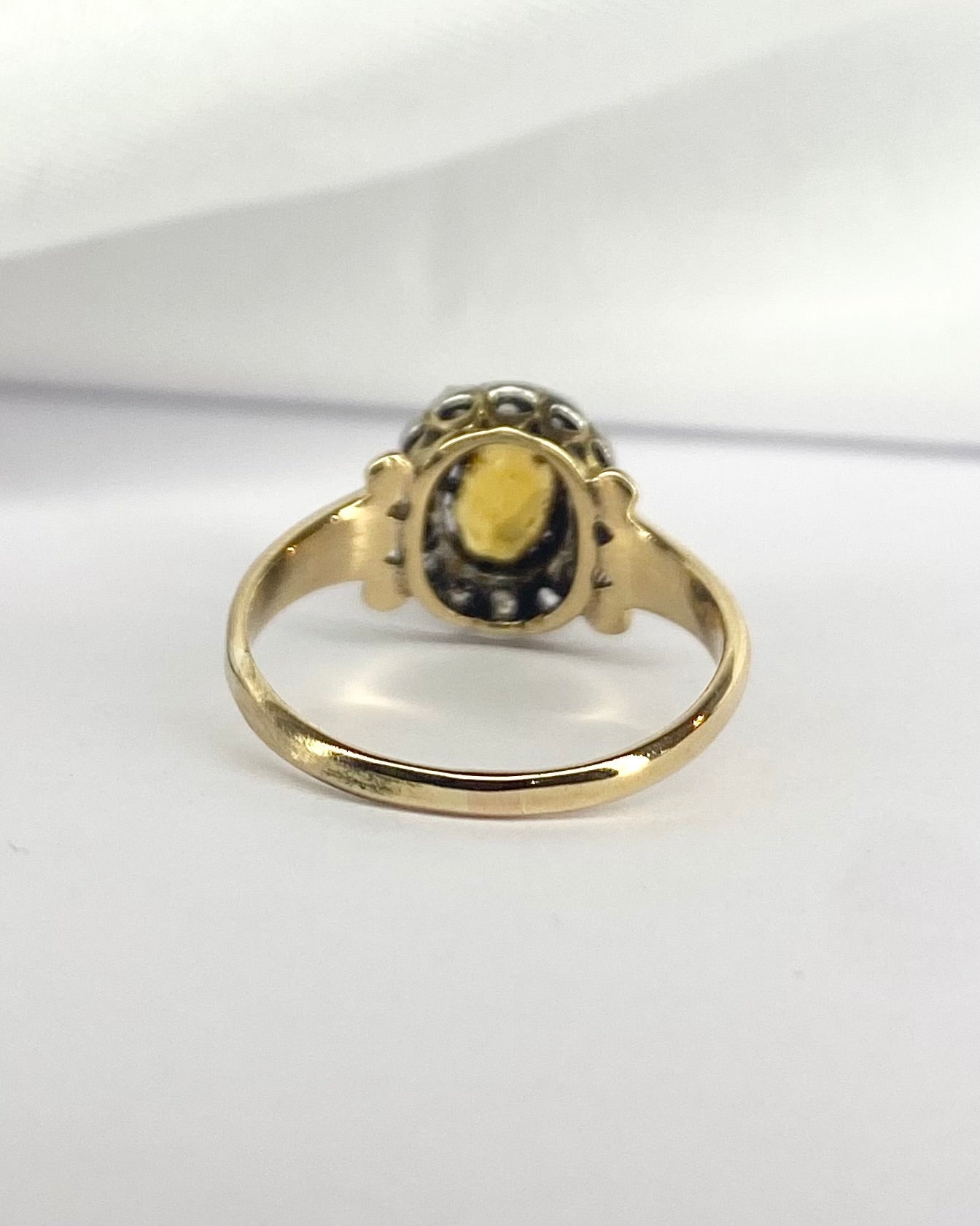 Bague Marguerite Citrine 0.44 carat &amp; Diamants "Flora" - Elliade Paris