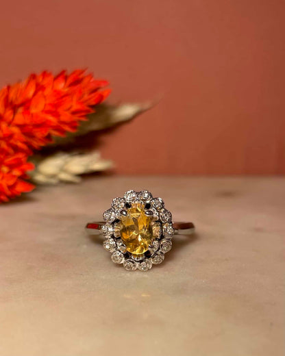 Bague Marguerite Citrine 0.60 carat &amp; diamants &quot;Michelle&quot; - Elliade Paris