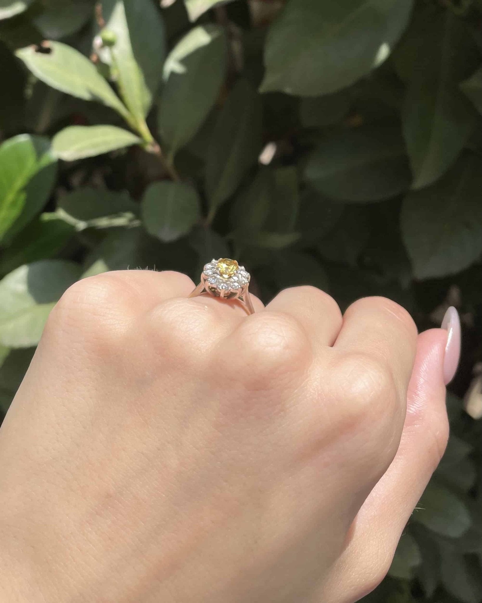 Bague Marguerite Citrine 0.75 carat &amp; Diamants 0.70 carat &quot;Cherish&quot; - Elliade Paris