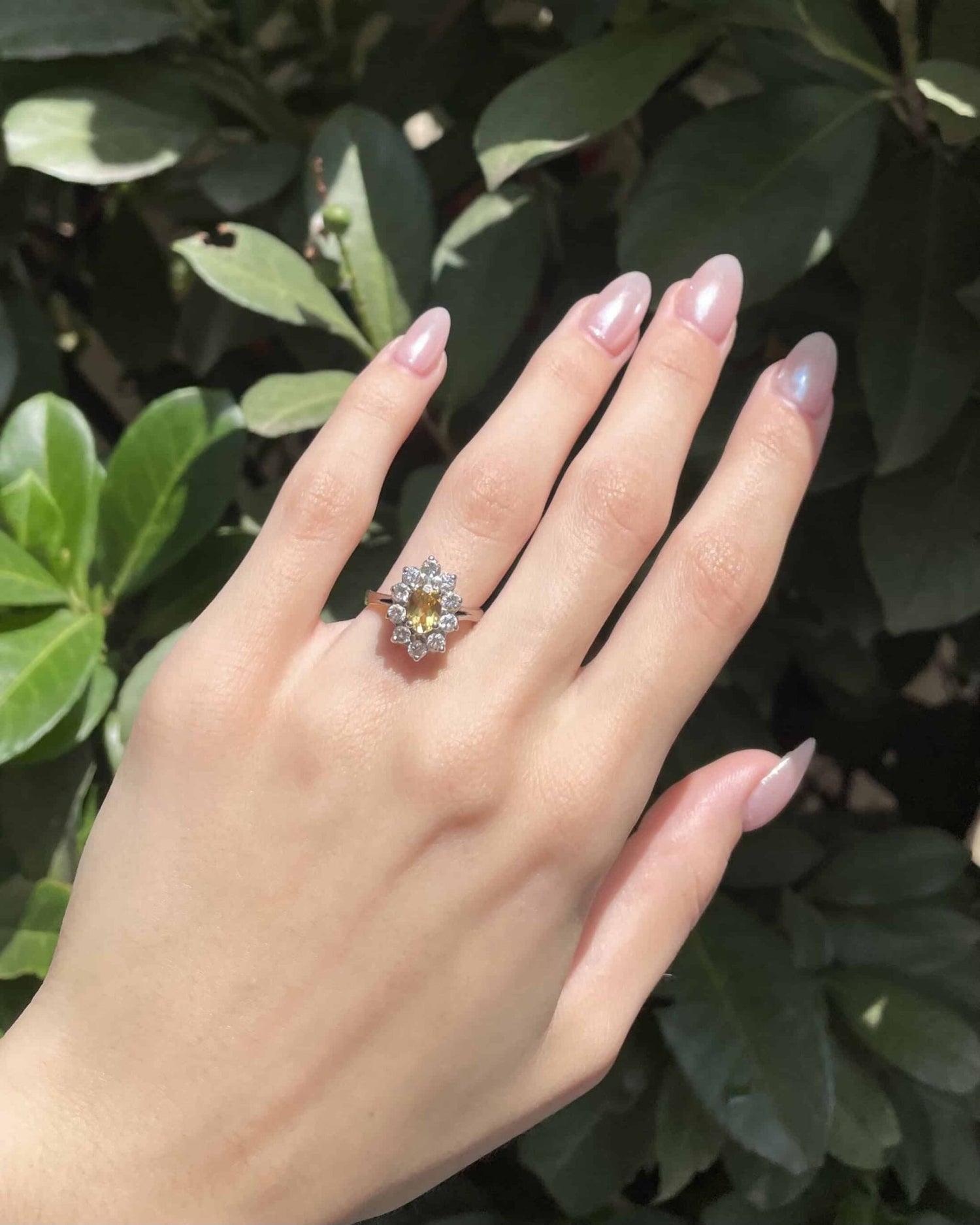 Bague Marguerite Citrine 0.75 carat &amp; Diamants 0.70 carat &quot;Cherish&quot; - Elliade Paris