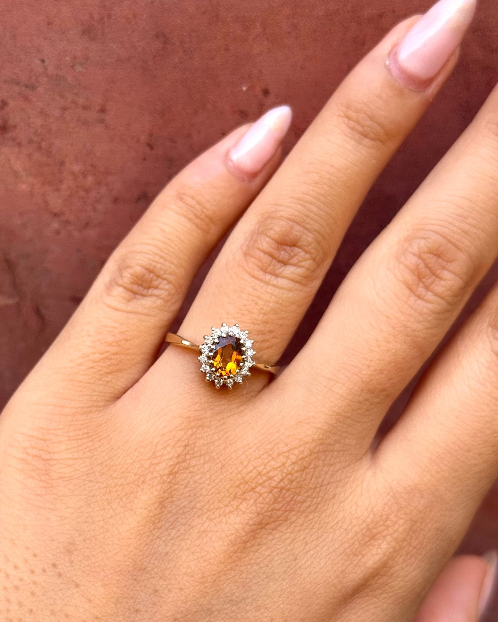 Bague Marguerite Citrine 0.75 carat &amp; Diamants "Sandrine" - Elliade Paris