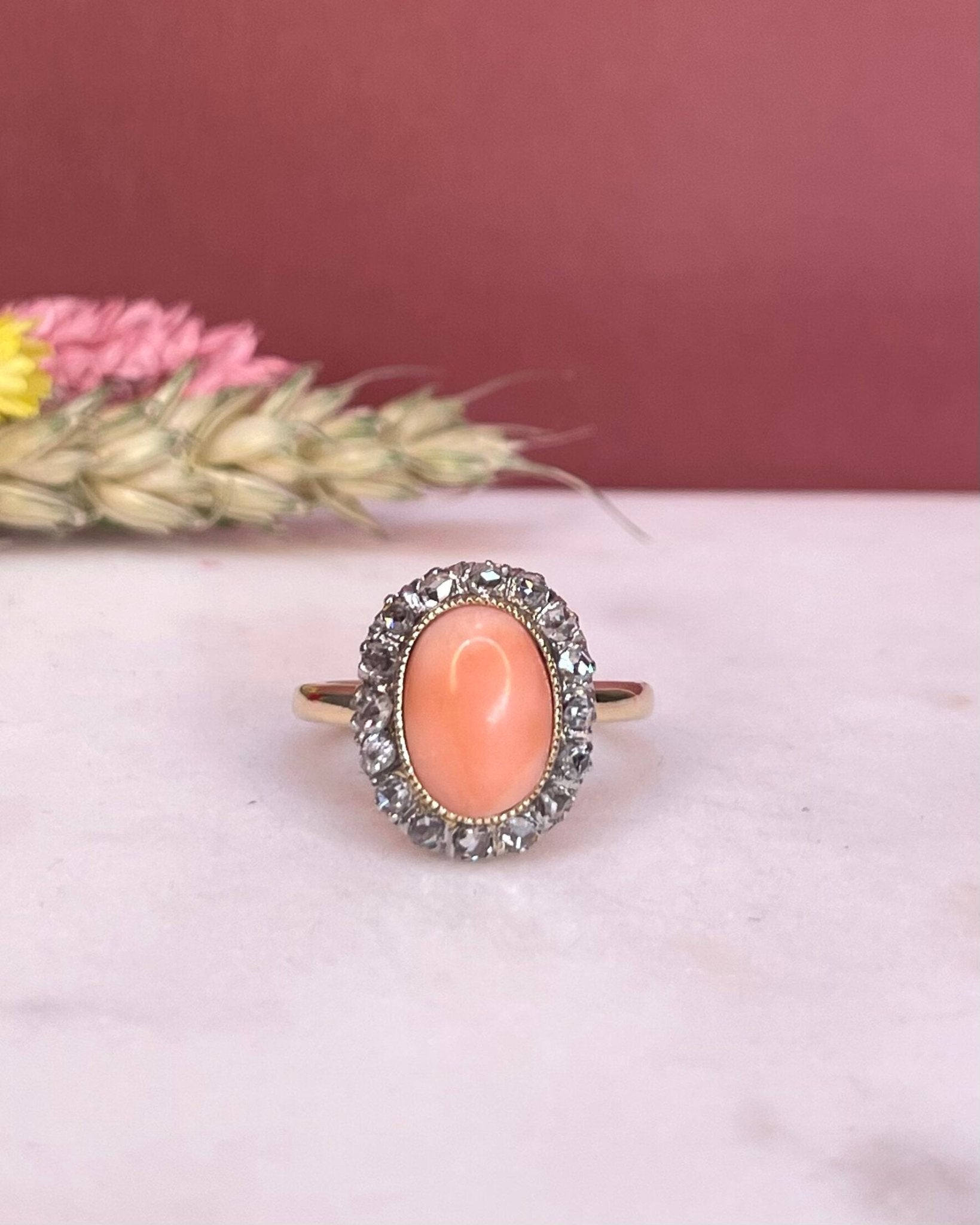 Bague Marguerite Corail 2.30 carats &amp; Diamants "Adélaïde" - Elliade Paris