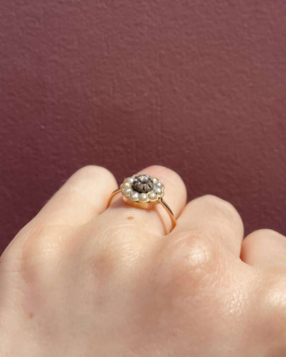 Bague Marguerite Diamant 0.10 carat &amp; Perles &quot;Edina&quot; - Elliade Paris