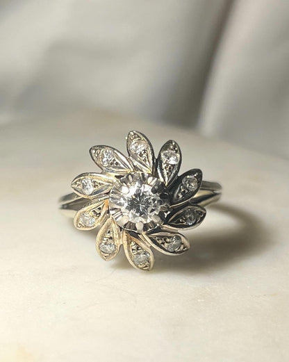 Bague Marguerite diamant 0.30 carat &quot;Christina&quot; - Elliade Paris