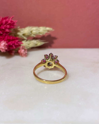 Bague Marguerite Diamant &amp; Rubis &quot;Amira&quot; - Elliade Paris