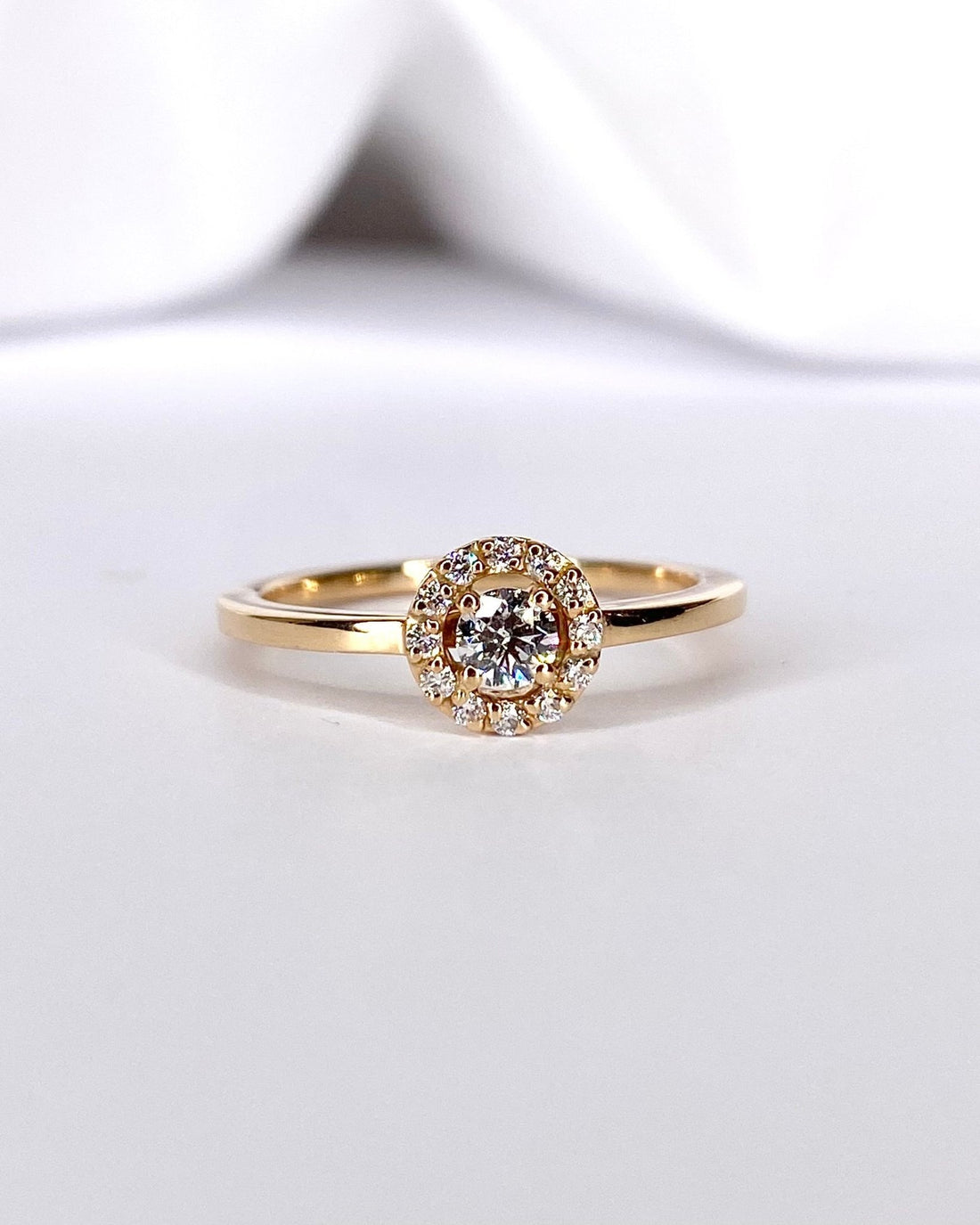 Bague Marguerite Diamants 0.27 carat "Monica" - Elliade Paris