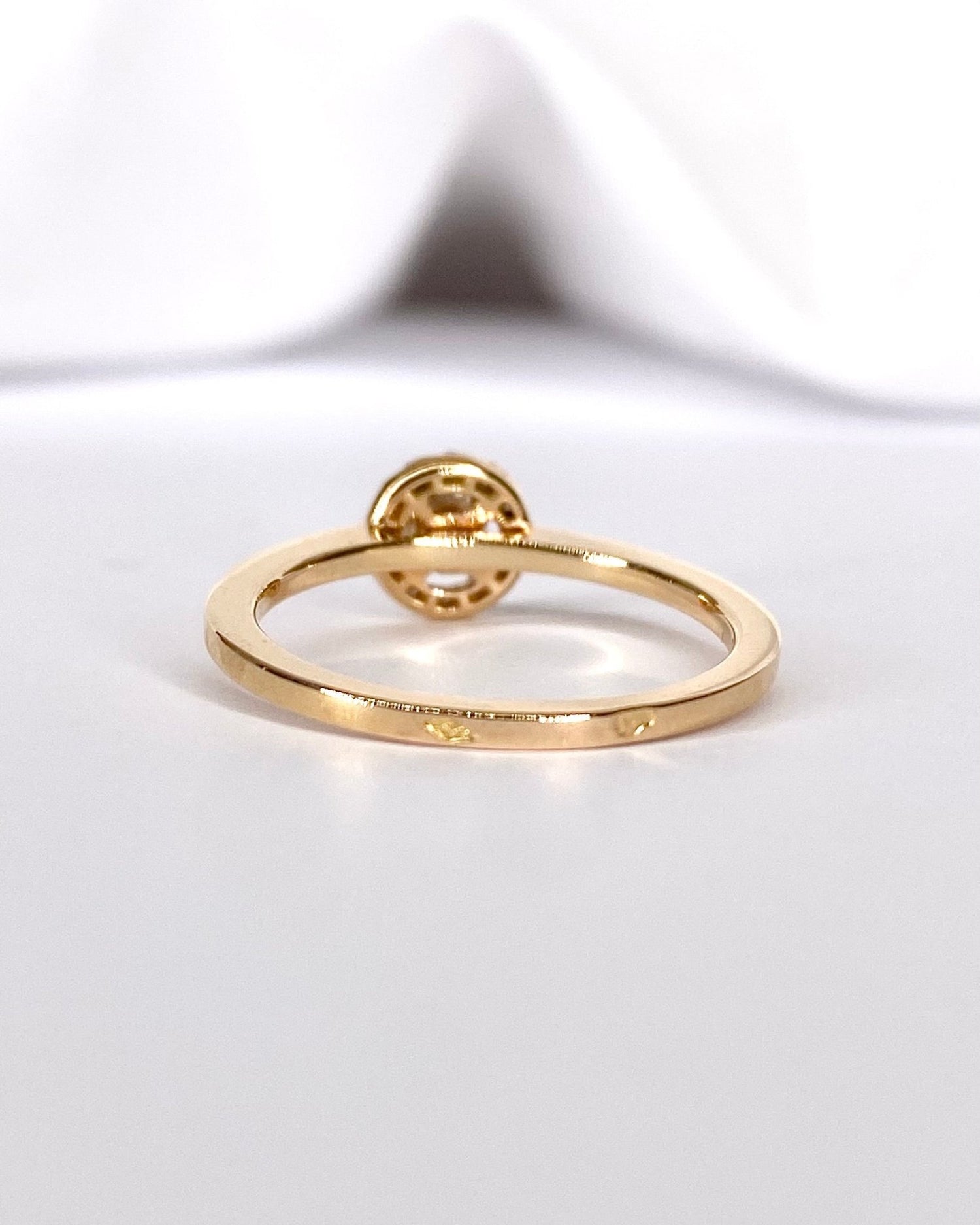 Bague Marguerite Diamants 0.27 carat "Monica" - Elliade Paris