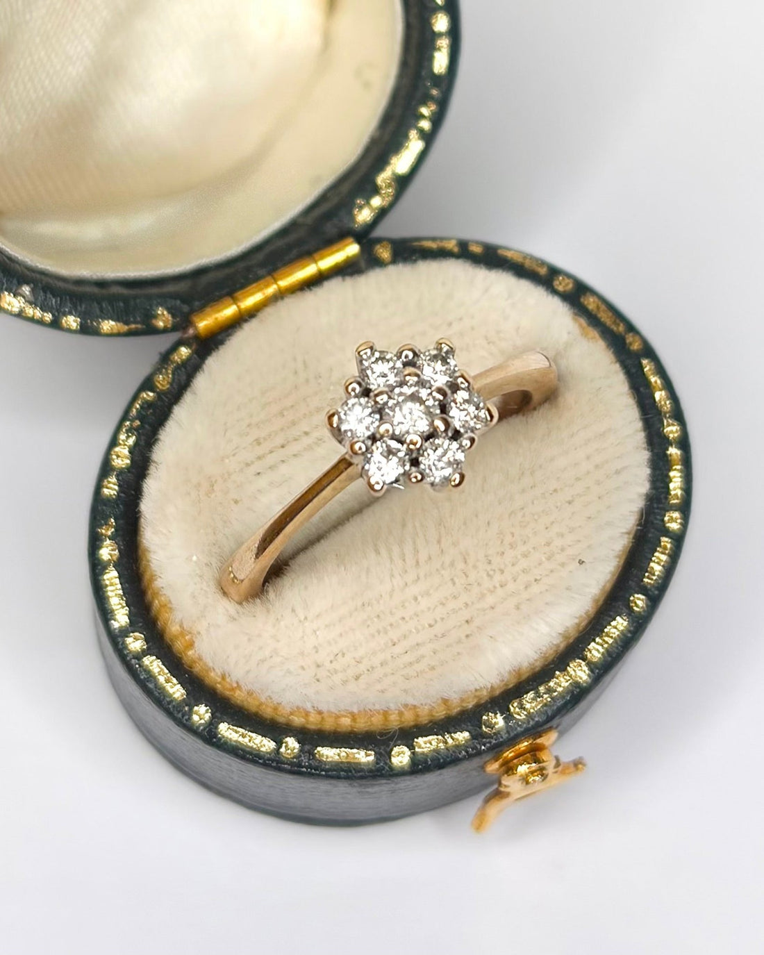 Bague Marguerite Diamants 0.31 carat "Charline" - Elliade Paris