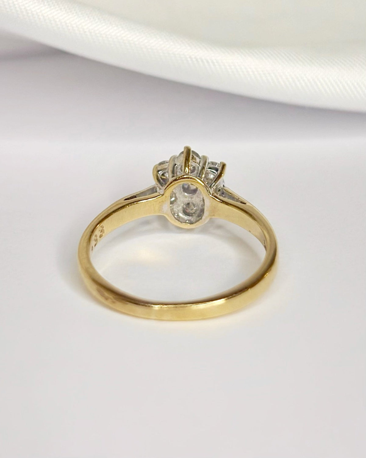 Bague Marguerite Diamants 0.33 carat "Jonathan" - Elliade Paris