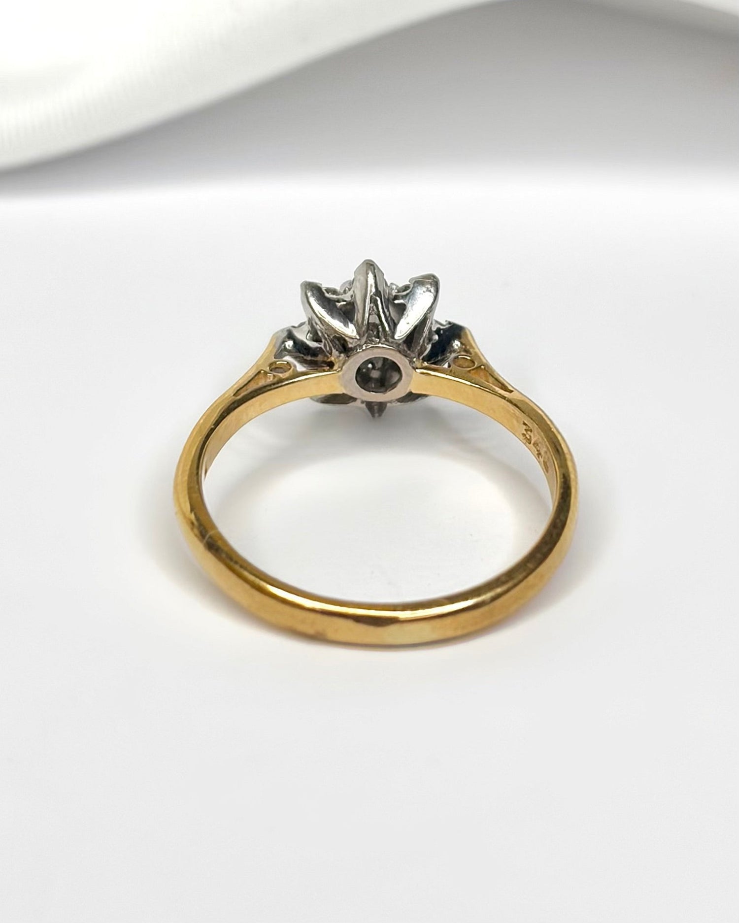 Bague Marguerite Diamants 0.33 carat "Rita" - Elliade Paris
