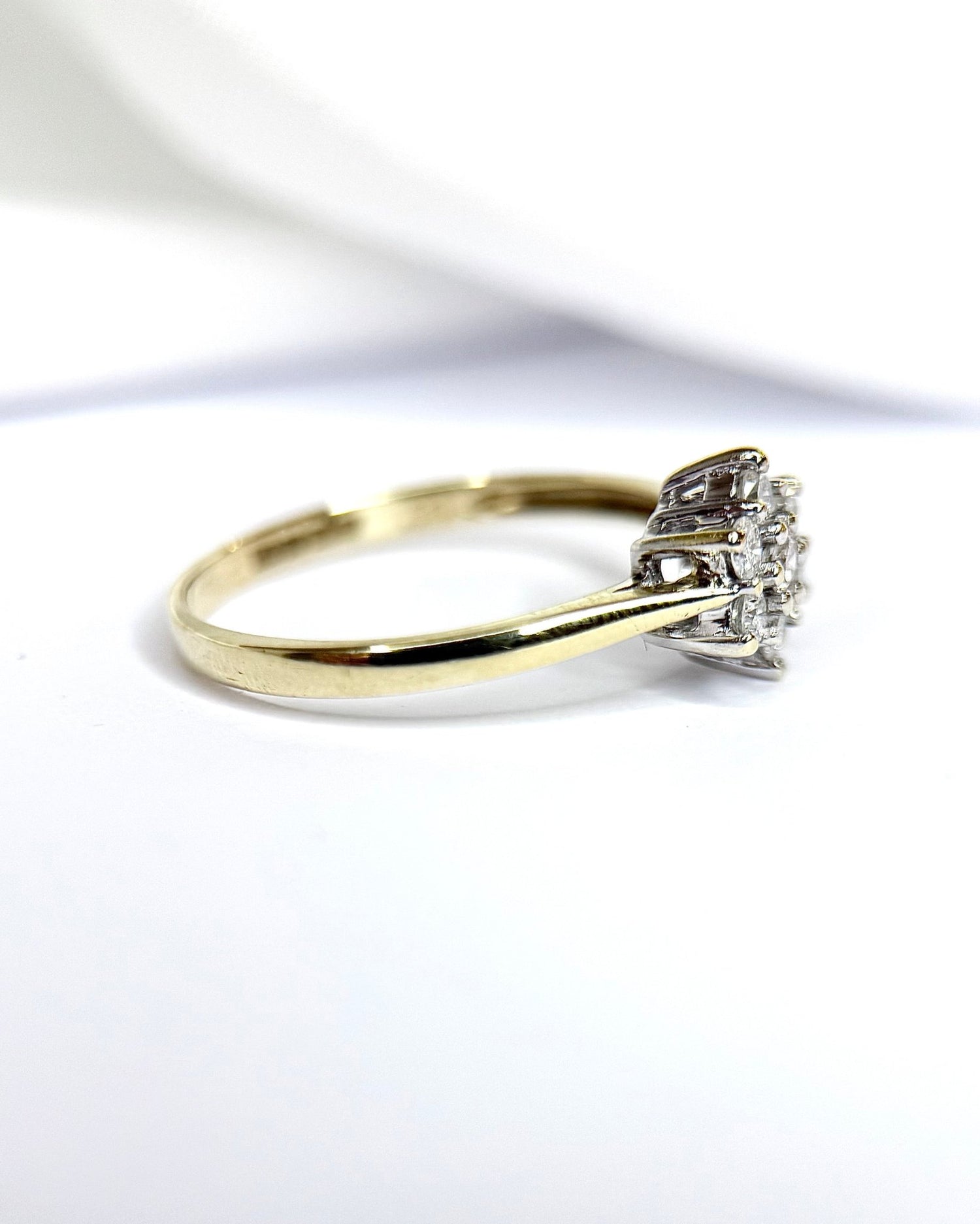 Bague Marguerite Diamants 0.33 carat "Vivianne" - Elliade Paris