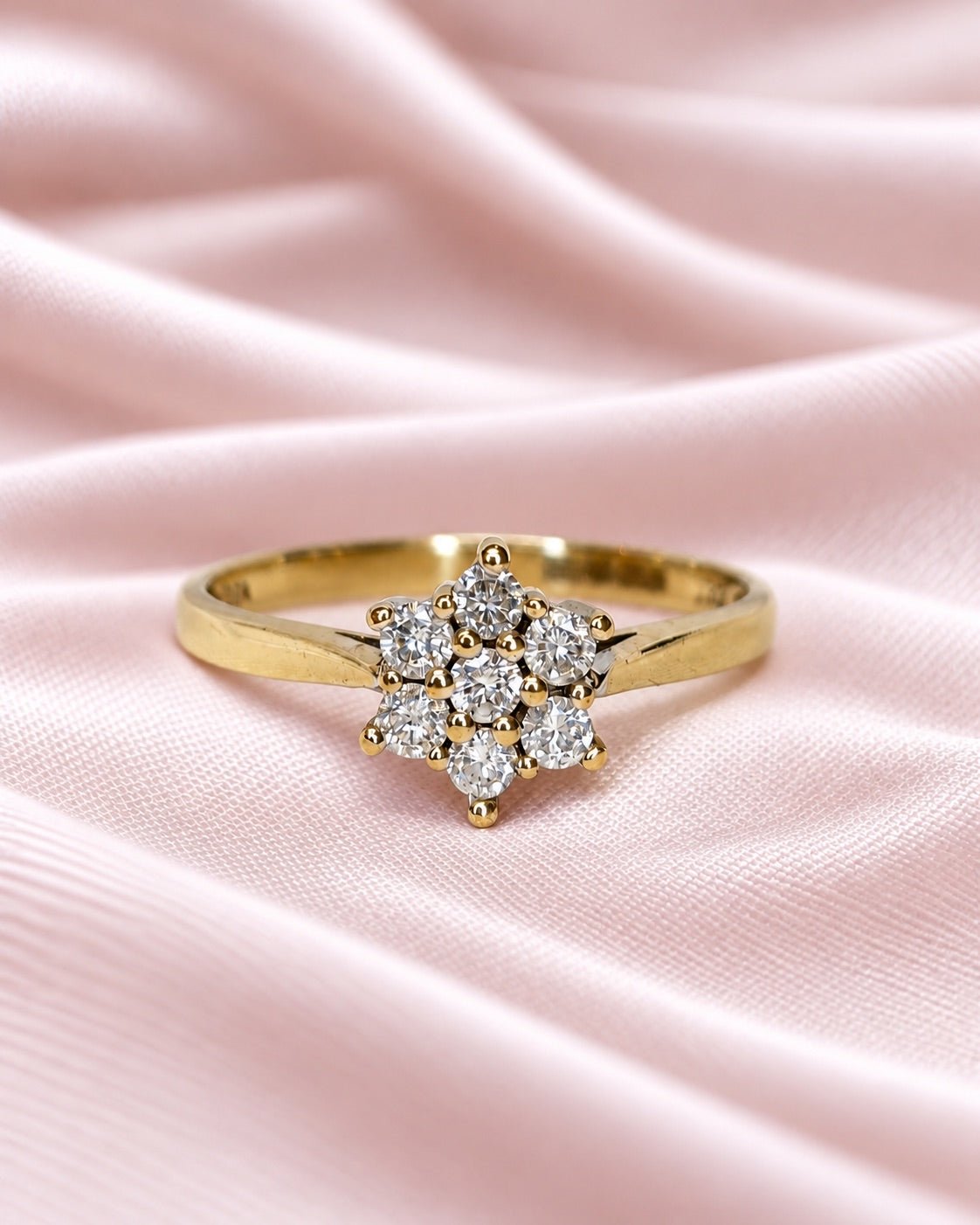 Bague Marguerite Diamants 0.33 carat "Vivianne" - Elliade Paris