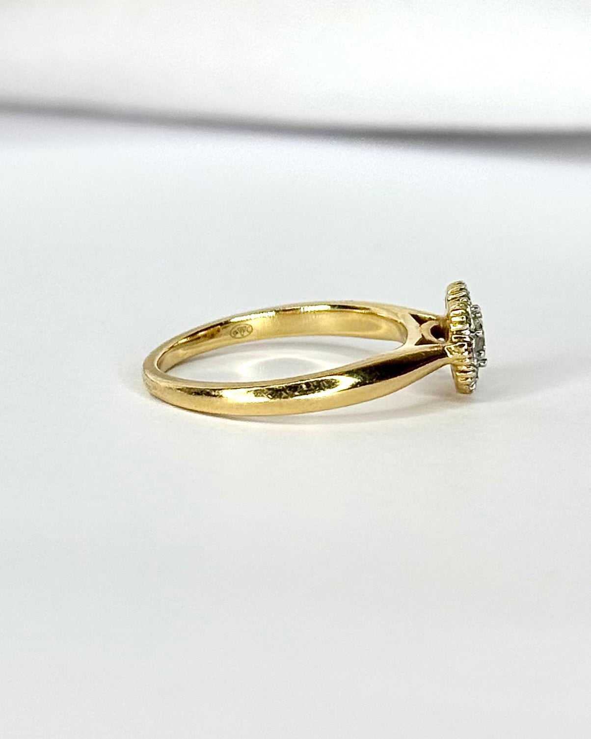 Bague Marguerite Diamants 0.34 carat "Flora" - Elliade Paris