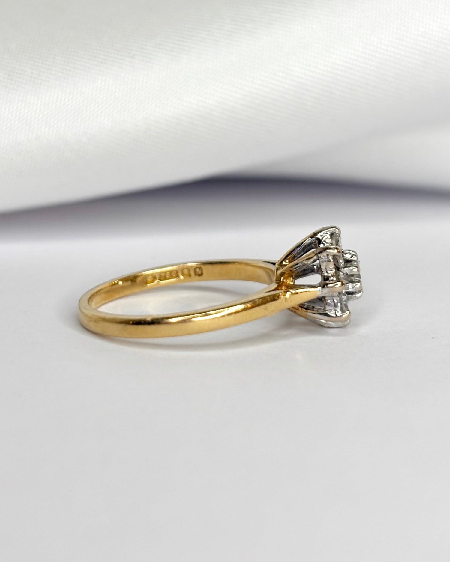 Bague Marguerite Diamants 0.34 carat "Francesca" - Elliade Paris