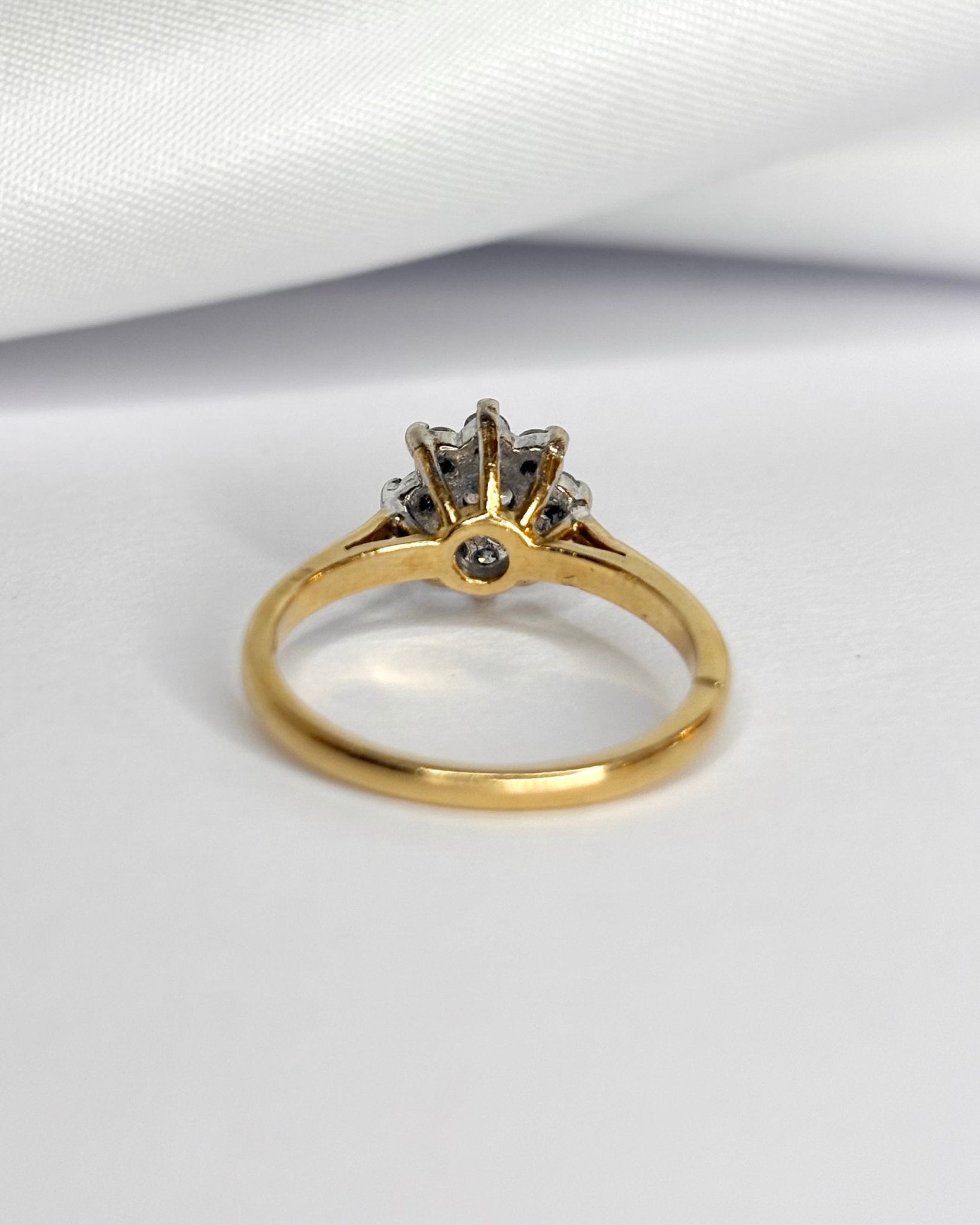 Bague Marguerite Diamants 0.34 carat "Francesca" - Elliade Paris