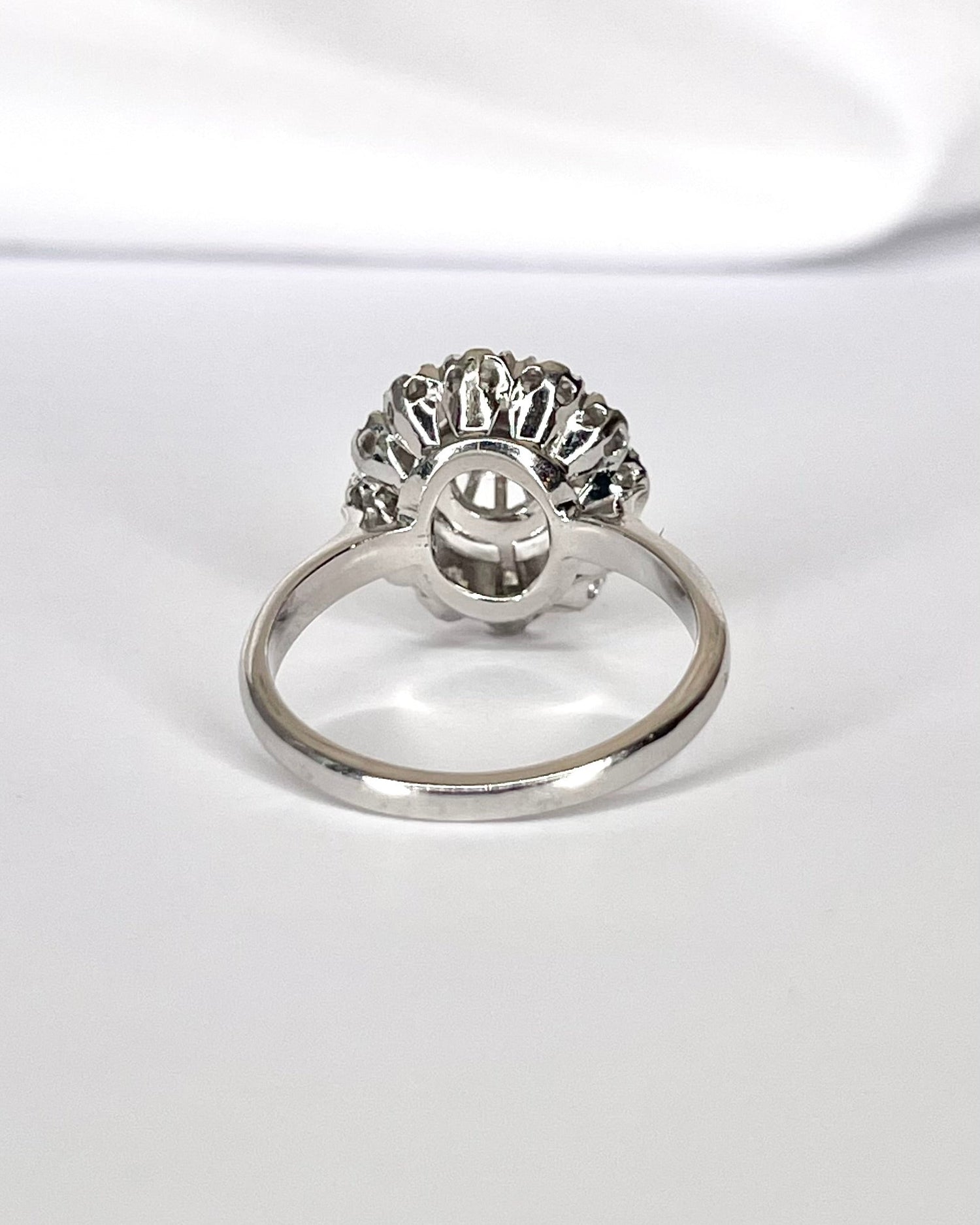 Bague Marguerite Diamants 0.34 carat "Pétunia" - Elliade Paris
