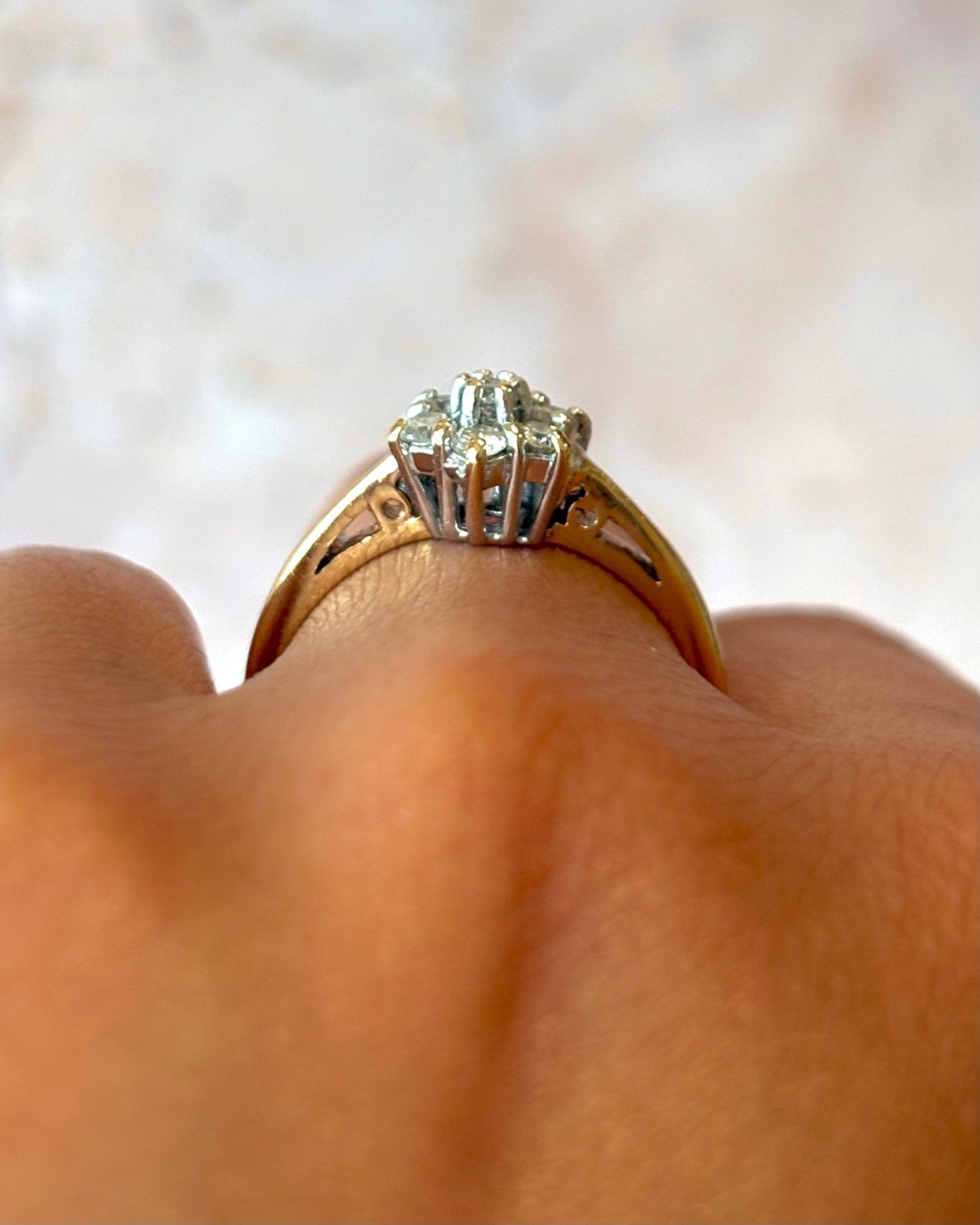 Bague Marguerite Diamants 0.34 carat "Safia" - Elliade Paris