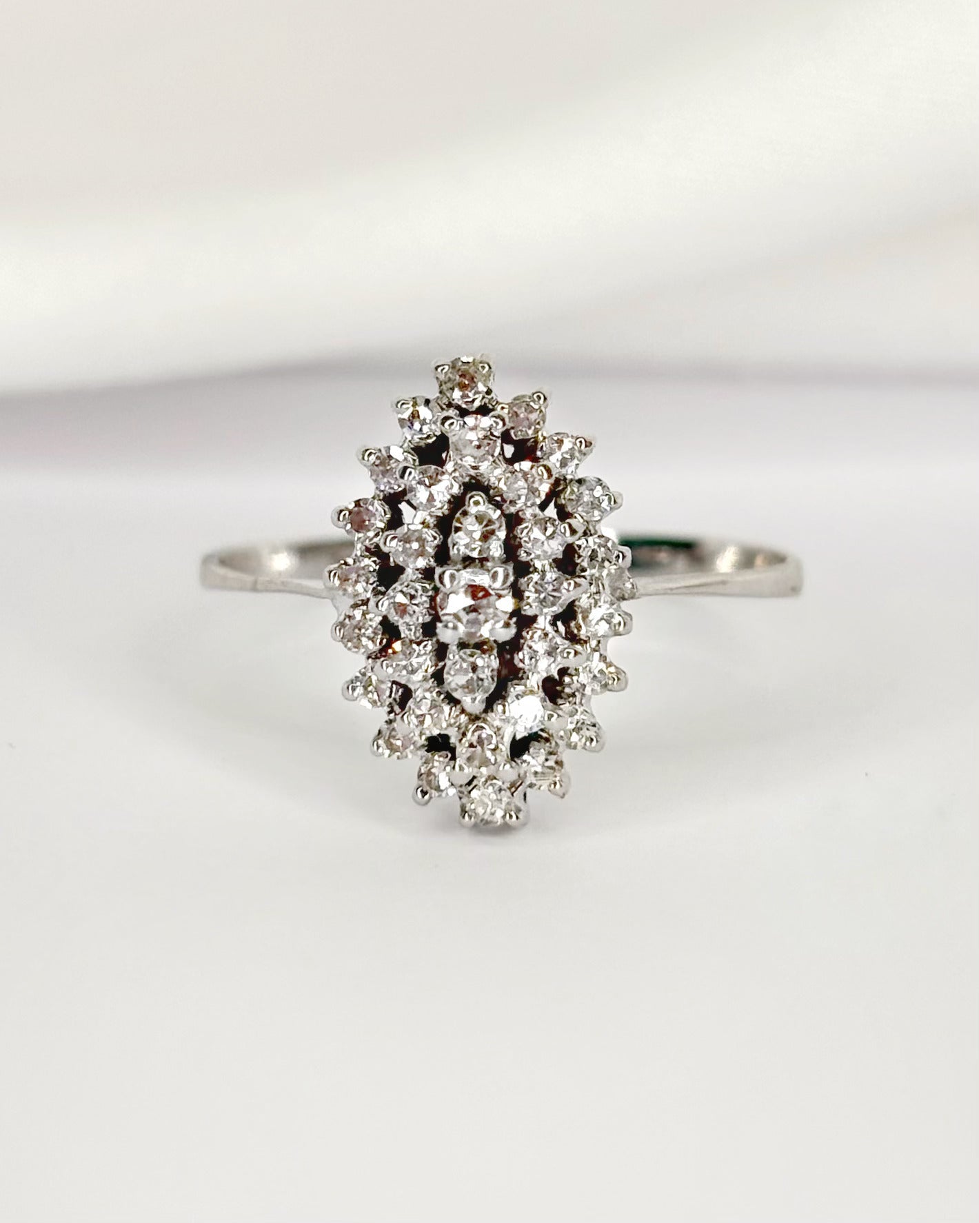 Bague Marguerite Diamants 0.38 carat "Priscilla" - Elliade Paris