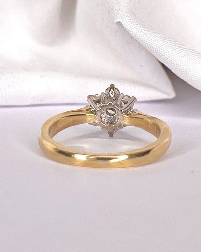 Bague Marguerite Diamants 0.38 carat "Sally" - Elliade Paris
