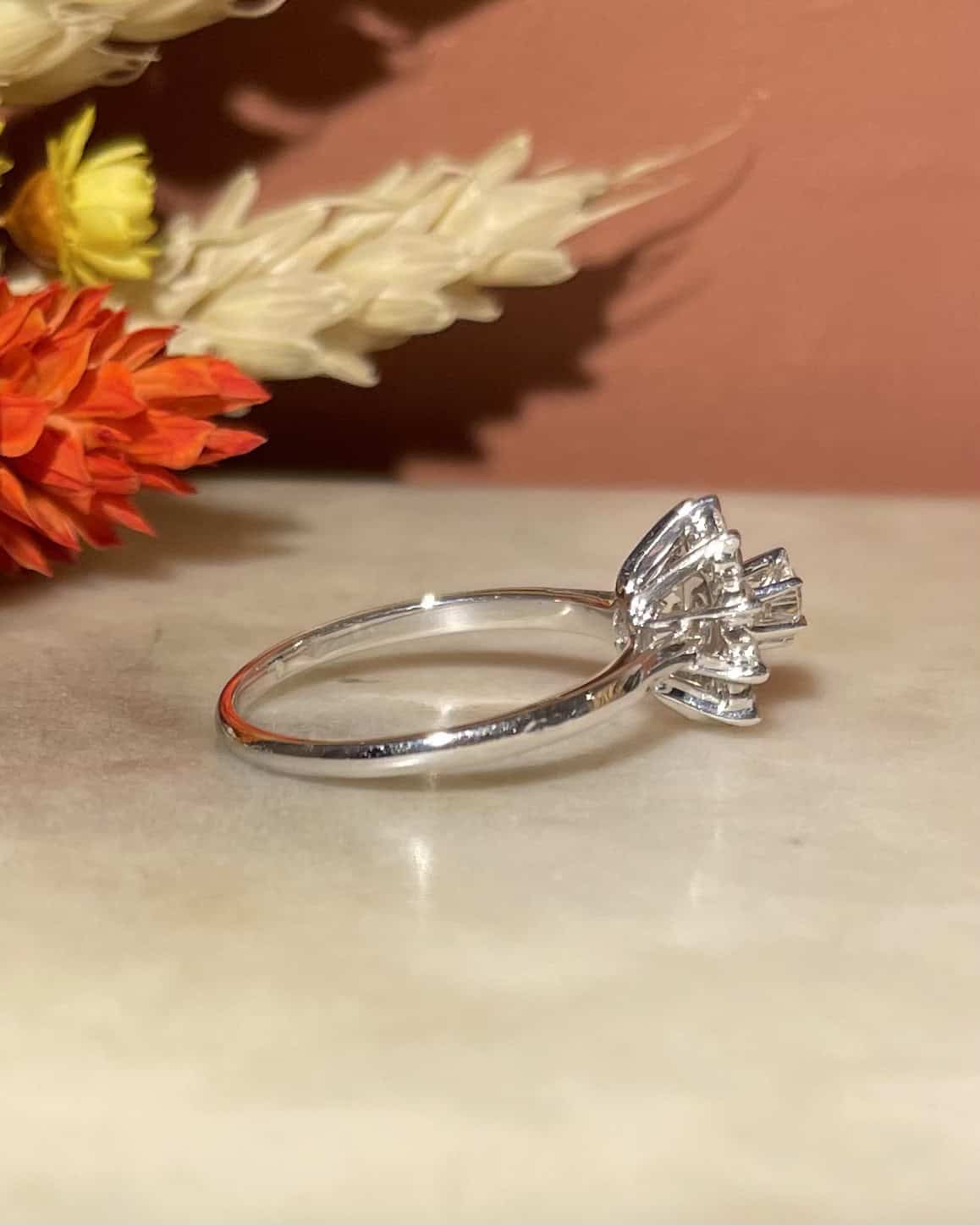 Bague Marguerite Diamants 0.40 carat "Maude" - Elliade Paris
