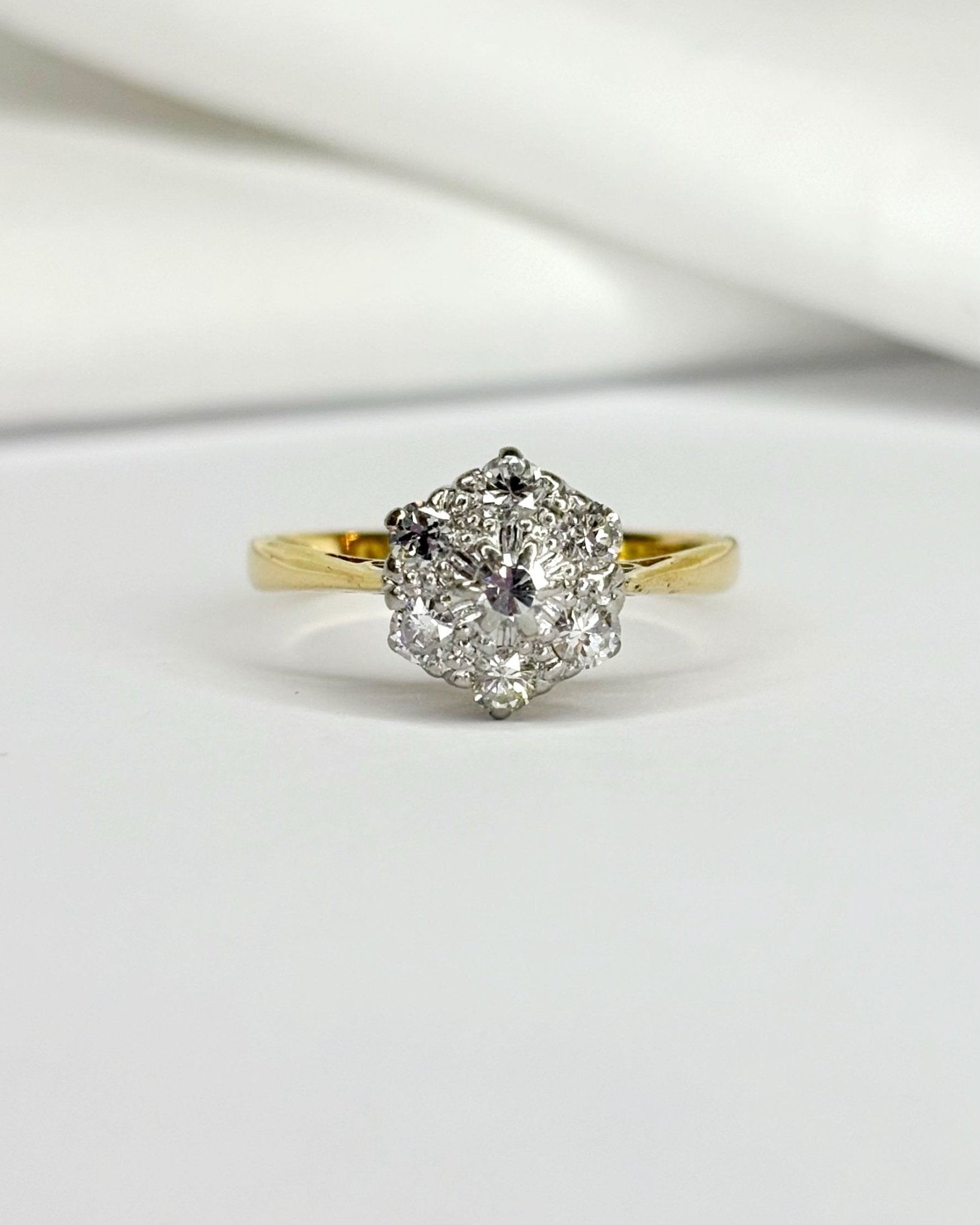 Bague Marguerite Diamants 0.49 carat "Alba" - Elliade Paris