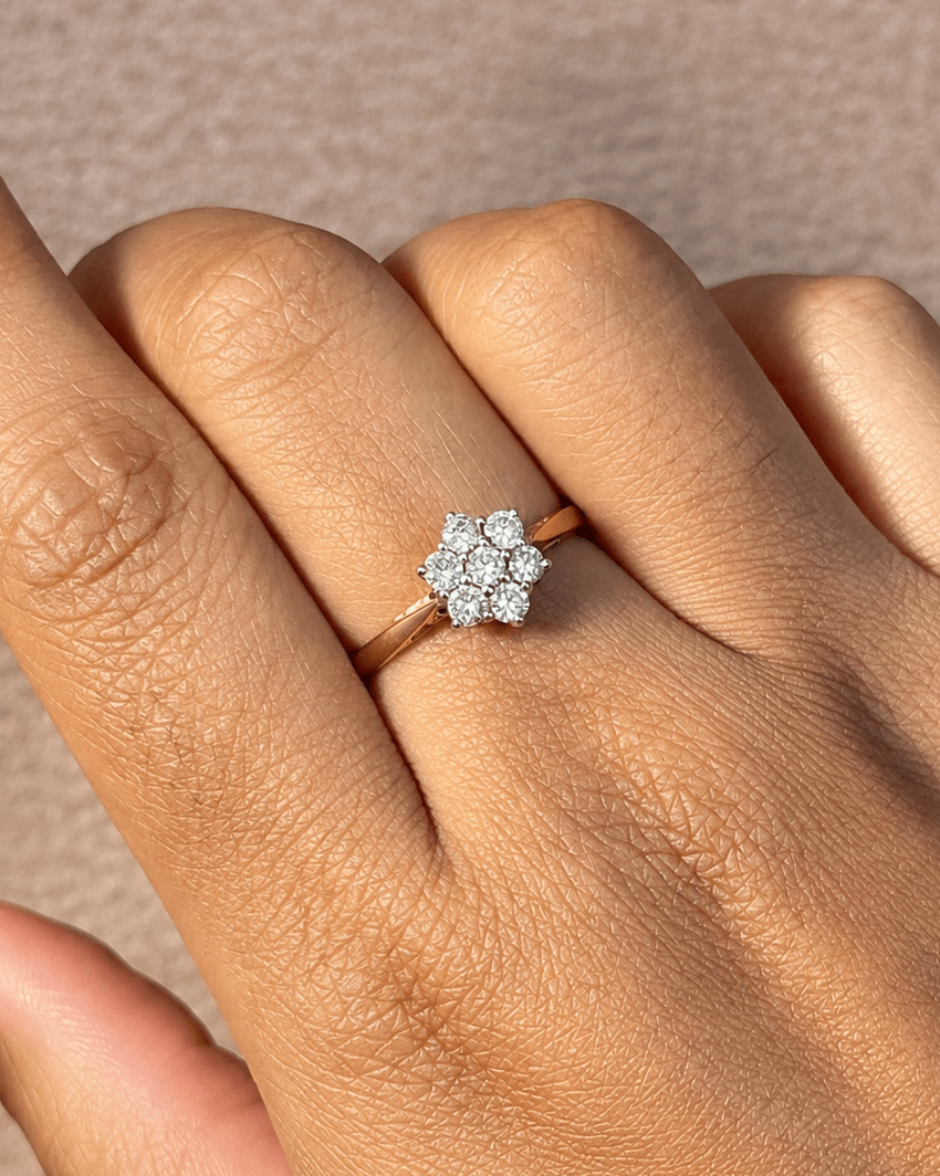 Bague Marguerite Diamants 0.49 carat &amp; Or "Sylviane" - Elliade Paris