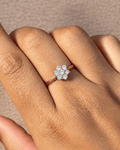 Bague Marguerite Diamants 0.49 carat &amp; Or "Sylviane" - Elliade Paris