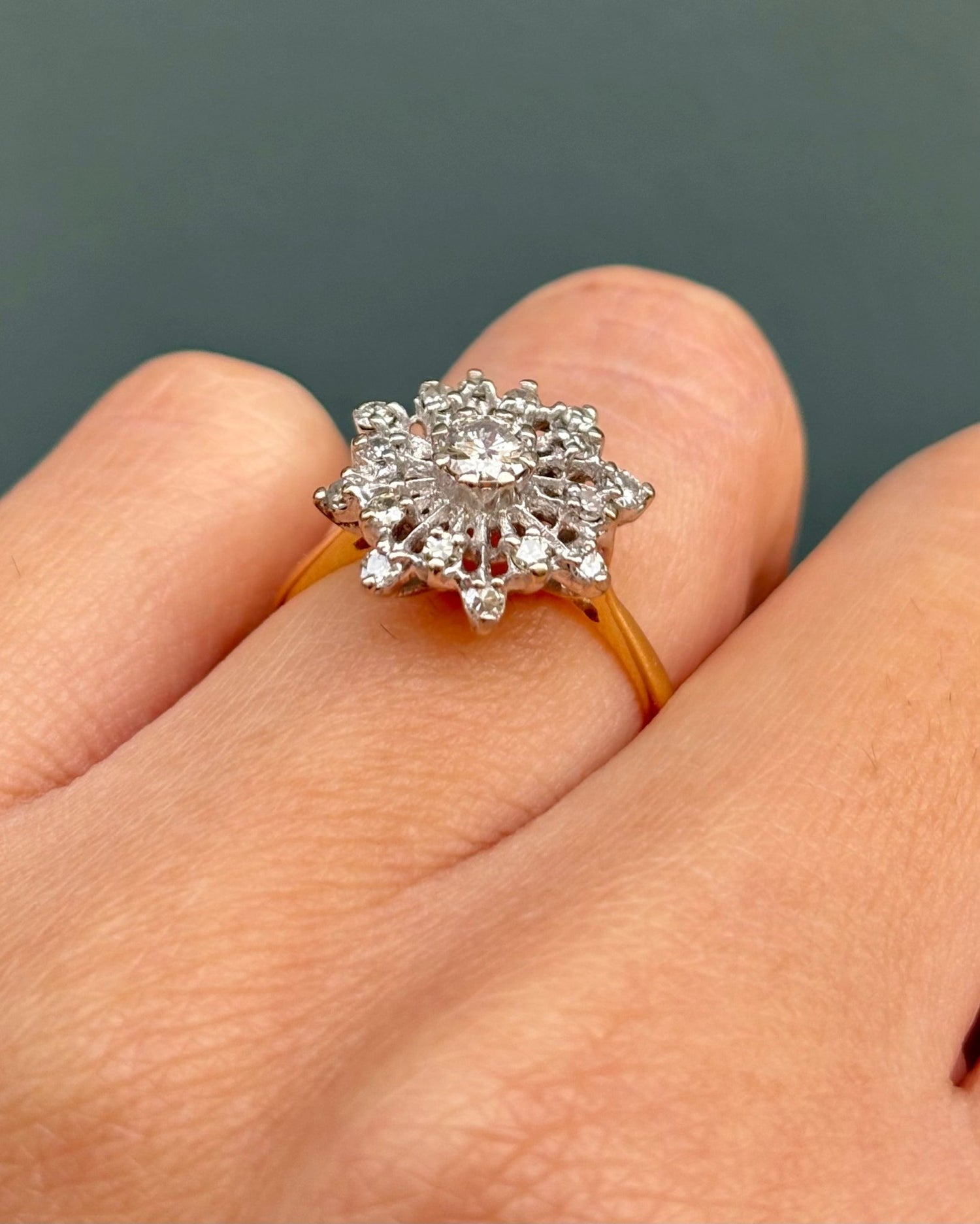 Bague Marguerite Diamants 0.52 carat &quot;Thylane&quot; - Elliade Paris