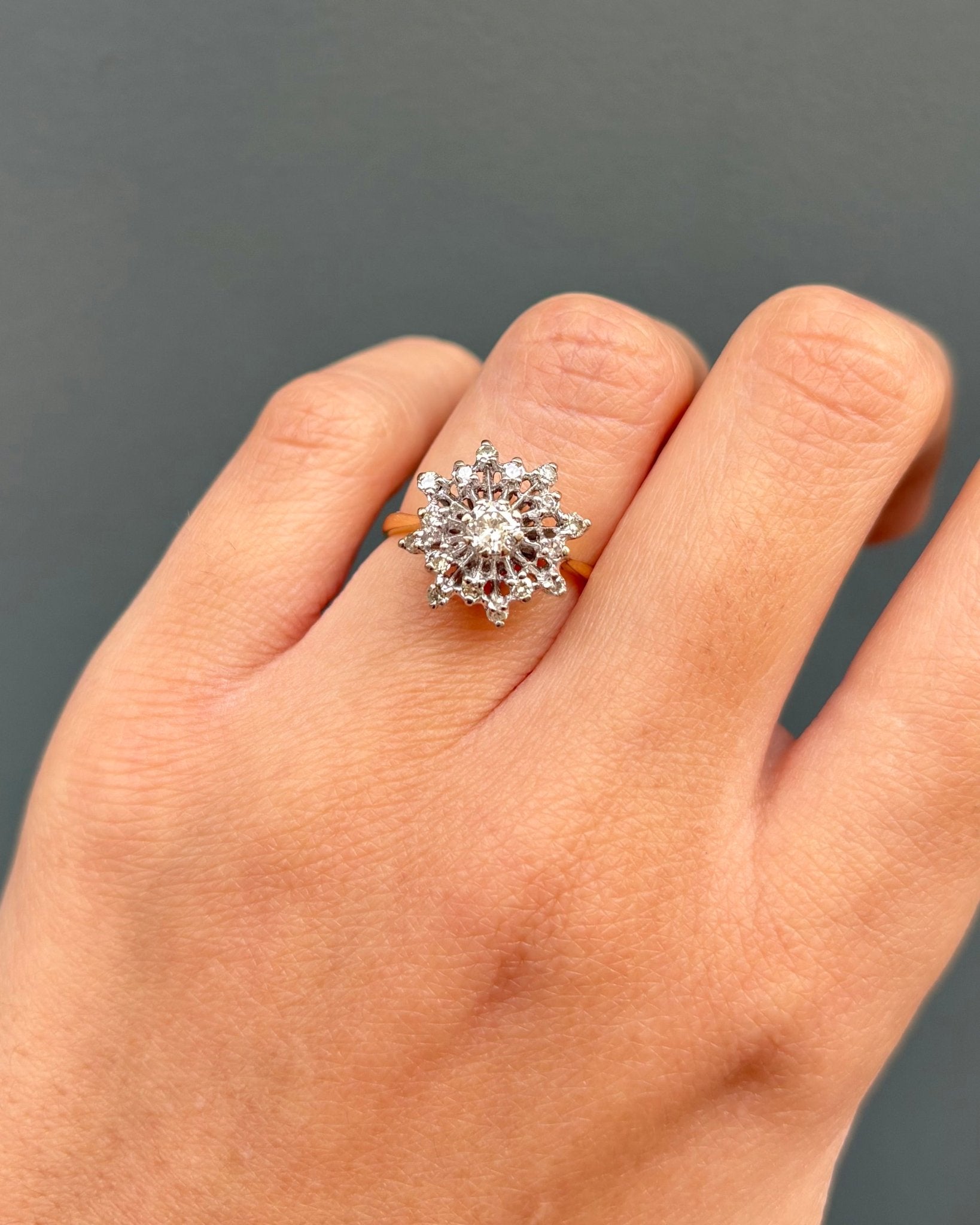 Bague Marguerite Diamants 0.52 carat &quot;Thylane&quot; - Elliade Paris