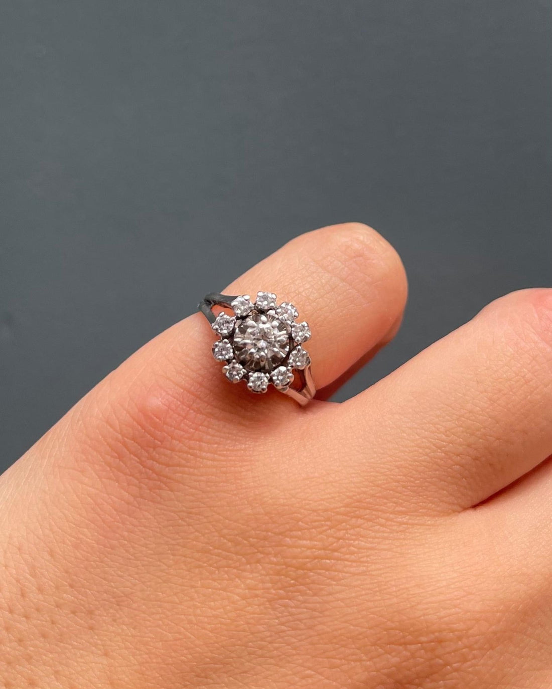 Bague Marguerite Diamants 0.55 carat &quot;Kelaya&quot; - Elliade Paris