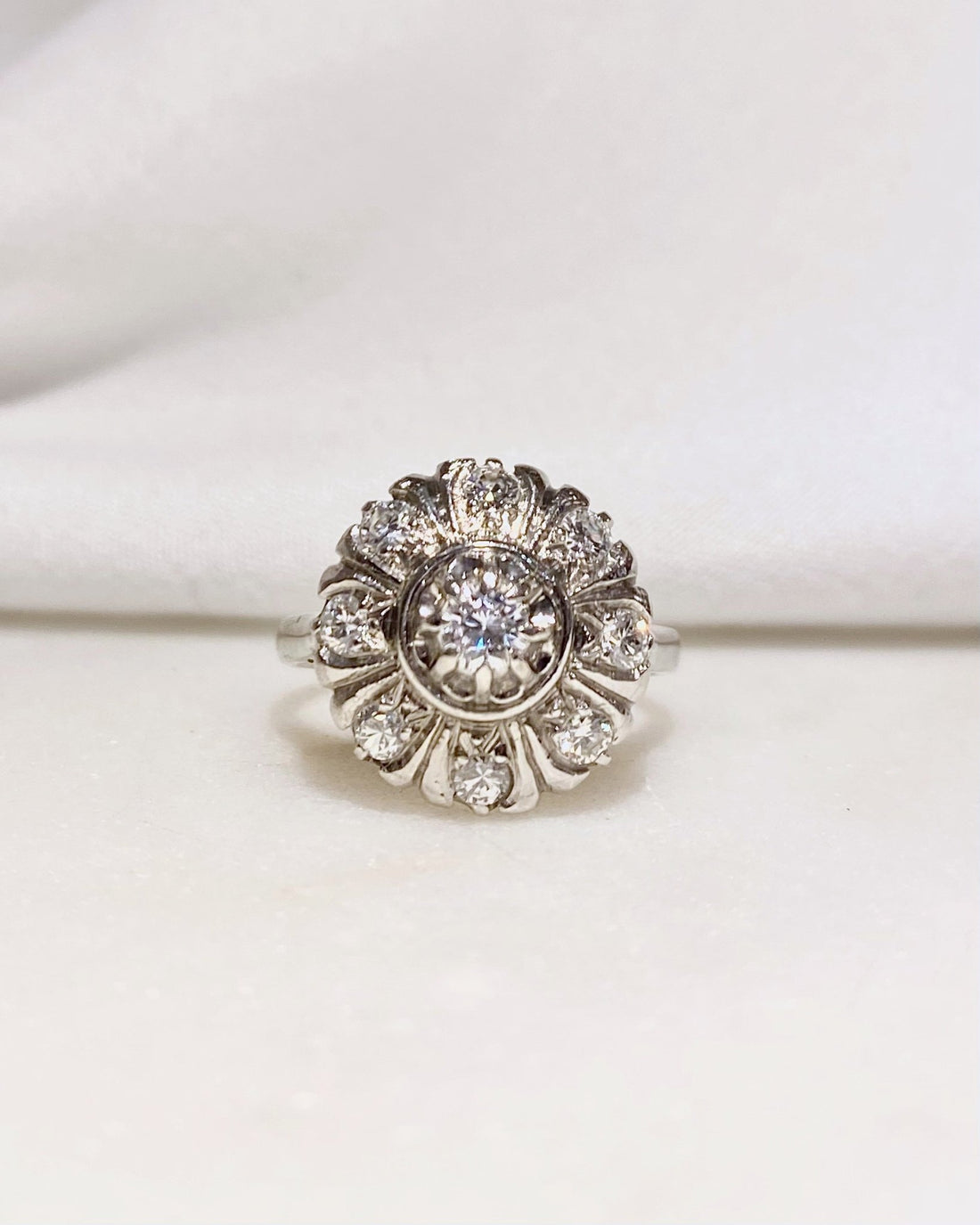 Bague Marguerite Diamants 0.57 carat “Colombe&quot; - Elliade Paris