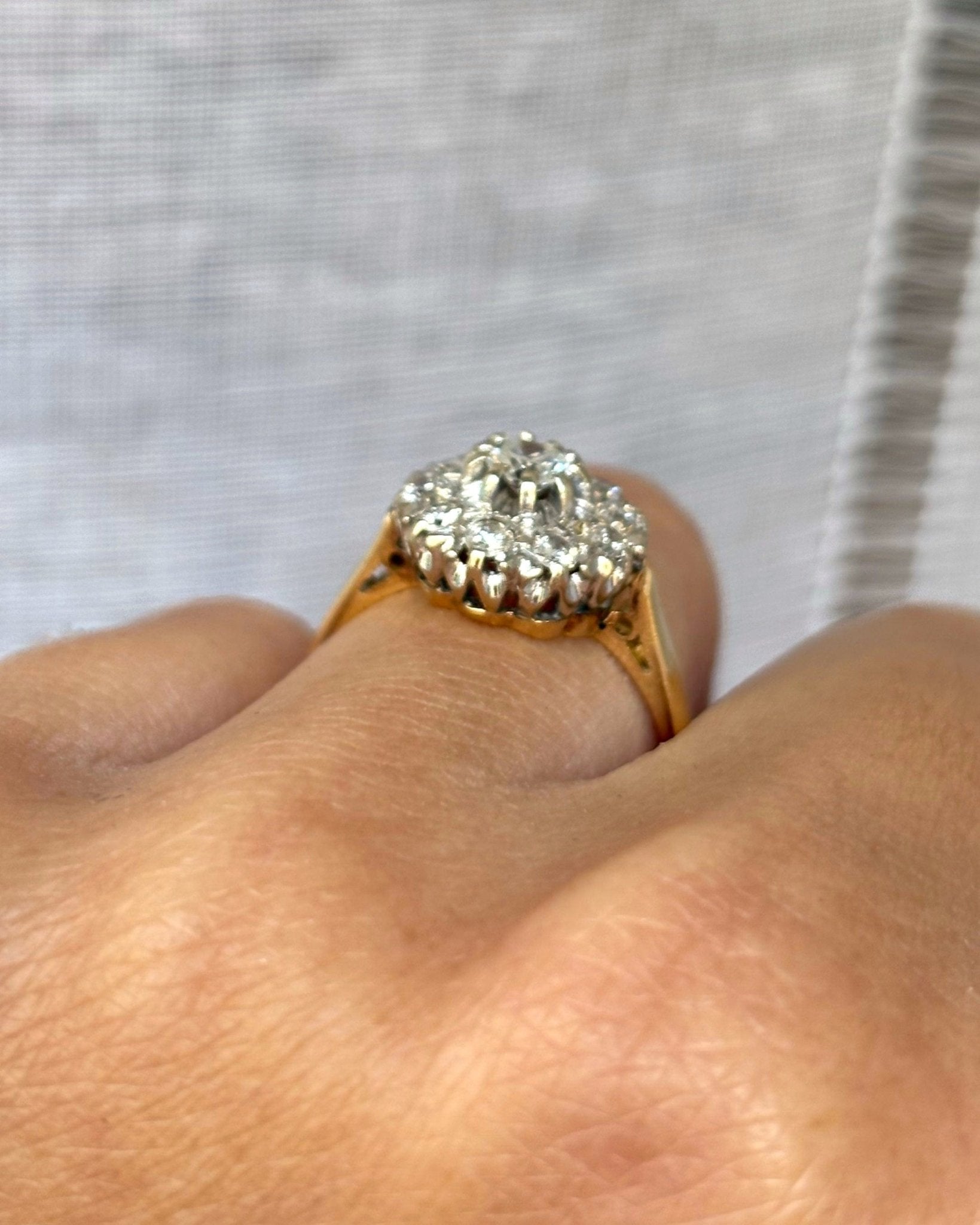 Bague Marguerite Diamants 0.60 carat "Solange" - Elliade Paris
