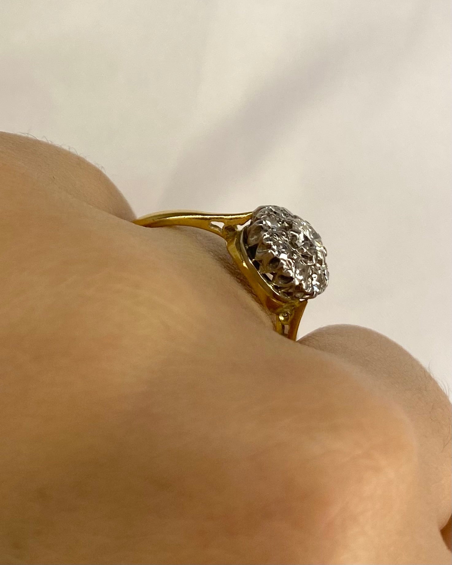 Bague Marguerite Diamants 0.61 carat "Victorine" - Elliade Paris