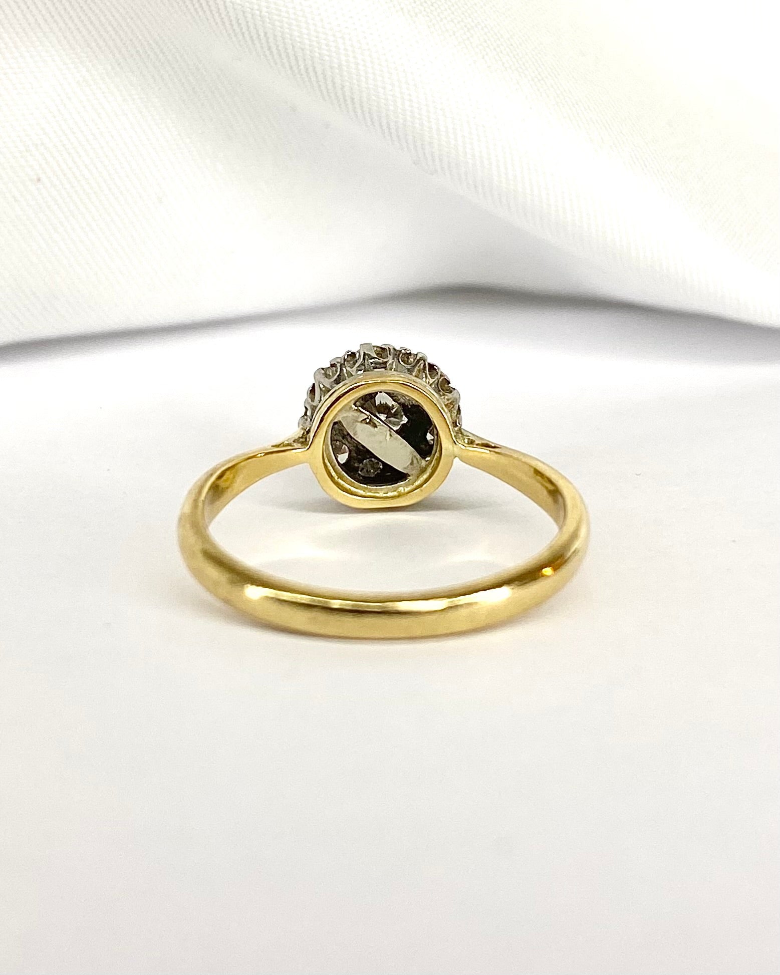 Bague Marguerite Diamants 0.61 carat "Victorine" - Elliade Paris