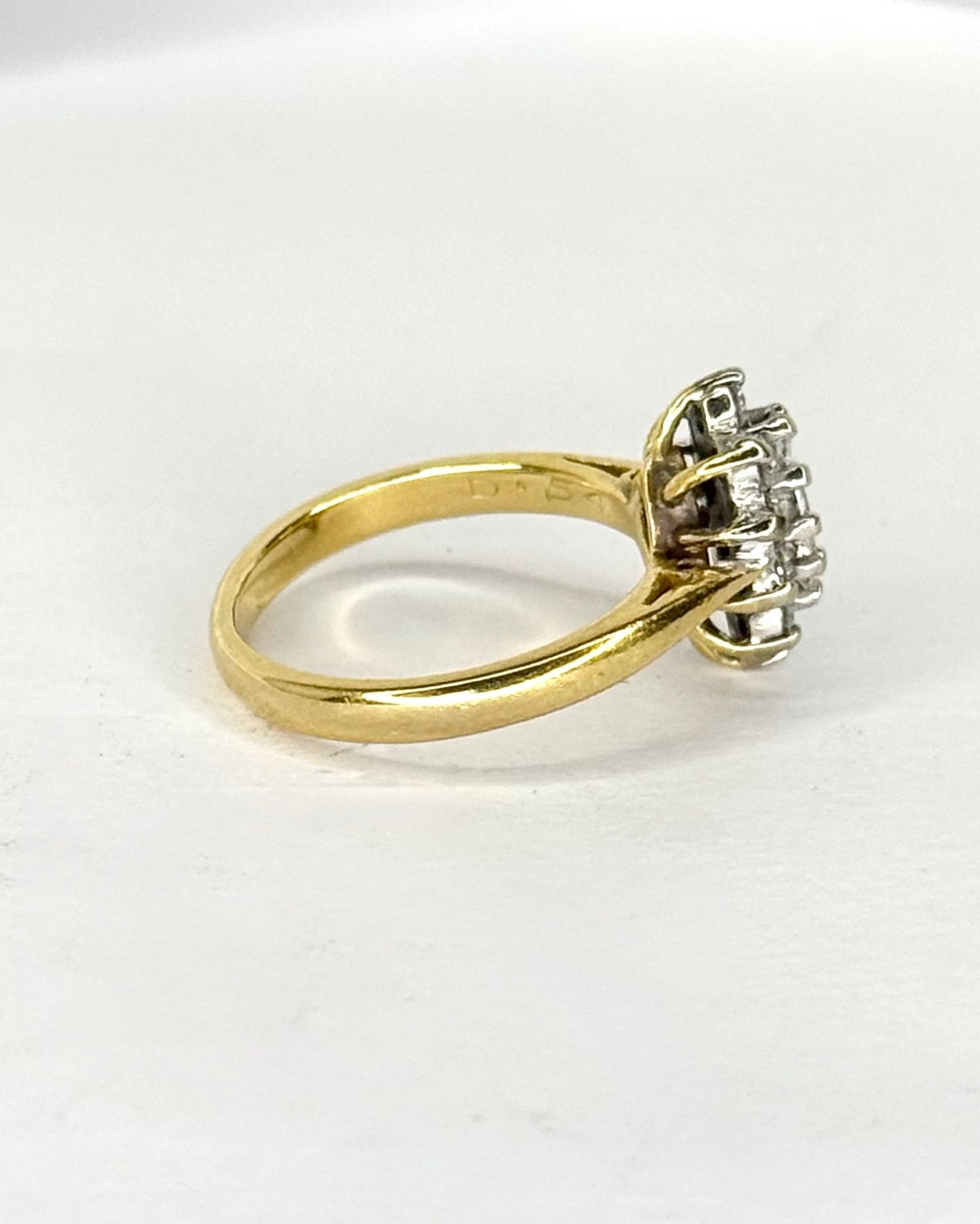 Bague Marguerite Diamants 0.62 carat "Debbie" - Elliade Paris
