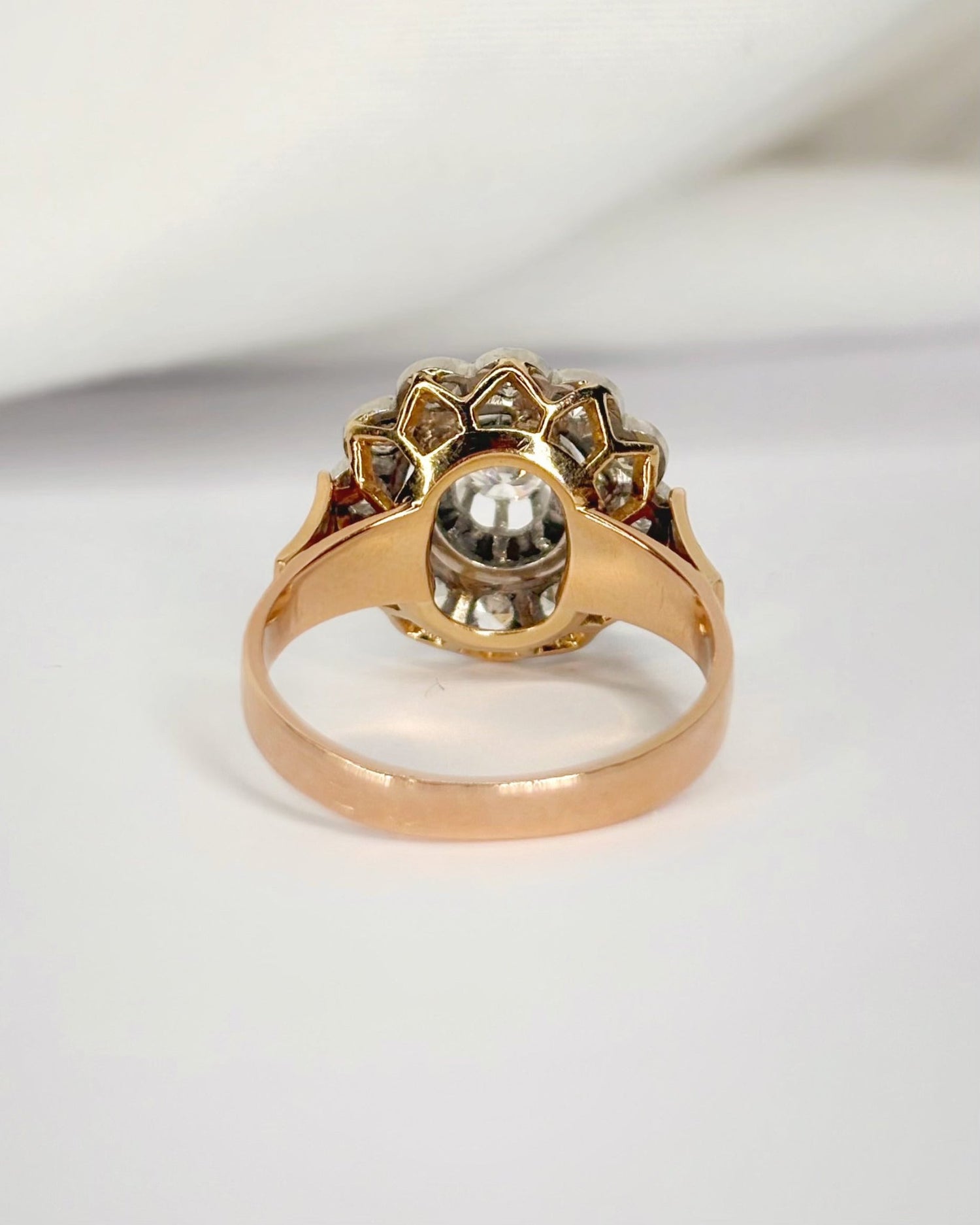 Bague Marguerite Diamants 0.68 carat 4,65g "Nadine" - Elliade Paris