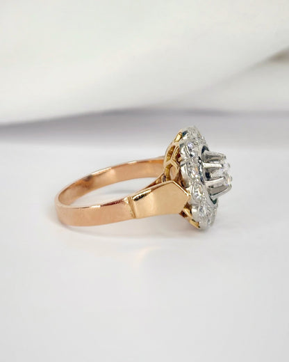 Bague Marguerite Diamants 0.68 carat 4,65g "Nadine" - Elliade Paris